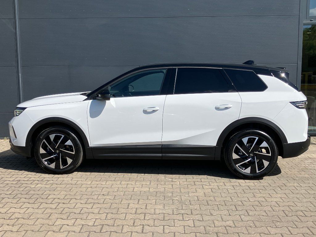 Opel Grandland, ULTIMATE Hybrid 1.2 Tubro - fotka 3