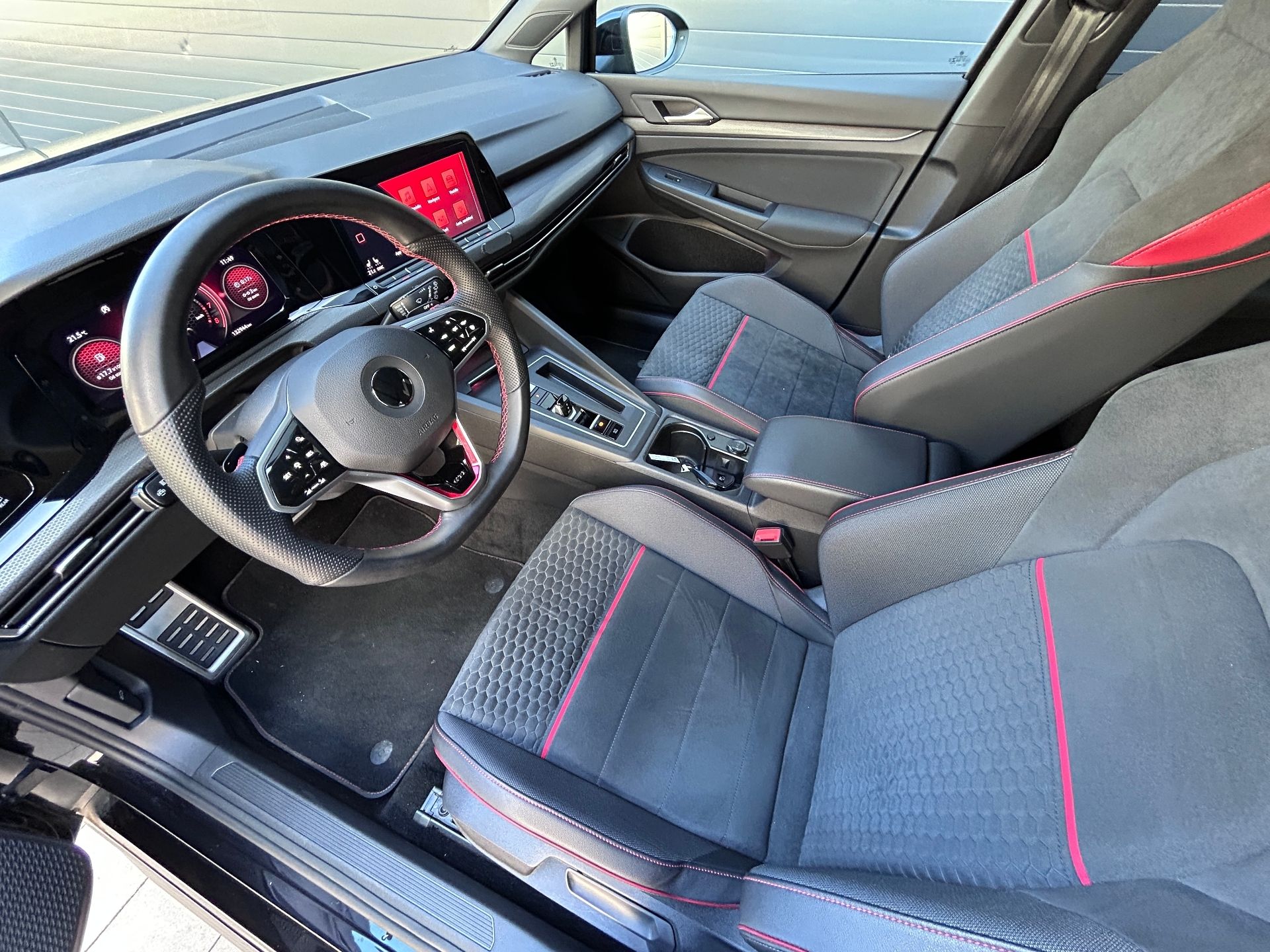 Volkswagen Golf, GTI Clubsport 2,0 TSI BMT 7DSG - fotka 6