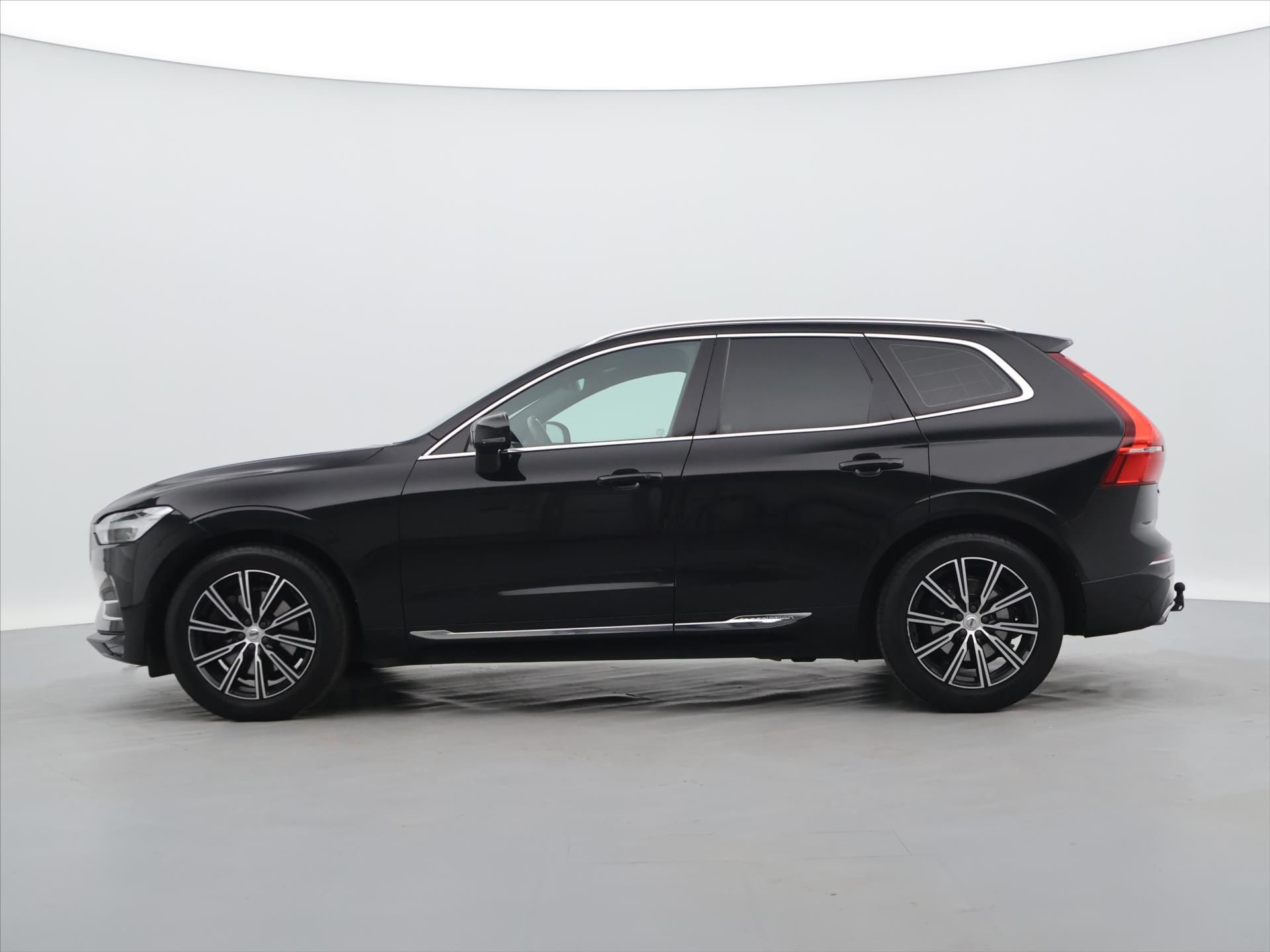 Volvo XC60, 2.0 T5 Drive-E AWD Inscription - fotka 4