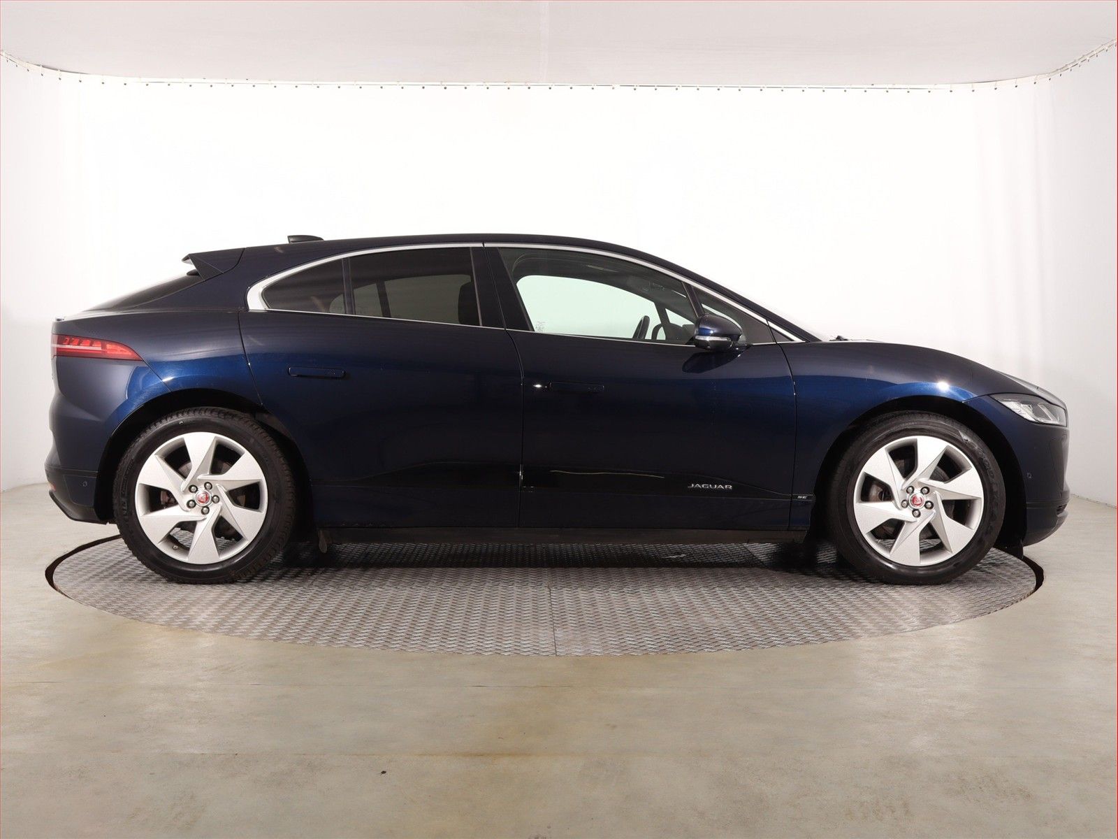 Jaguar I-Pace, EV400, SoH 89%, 4X4, Automat - fotka 6
