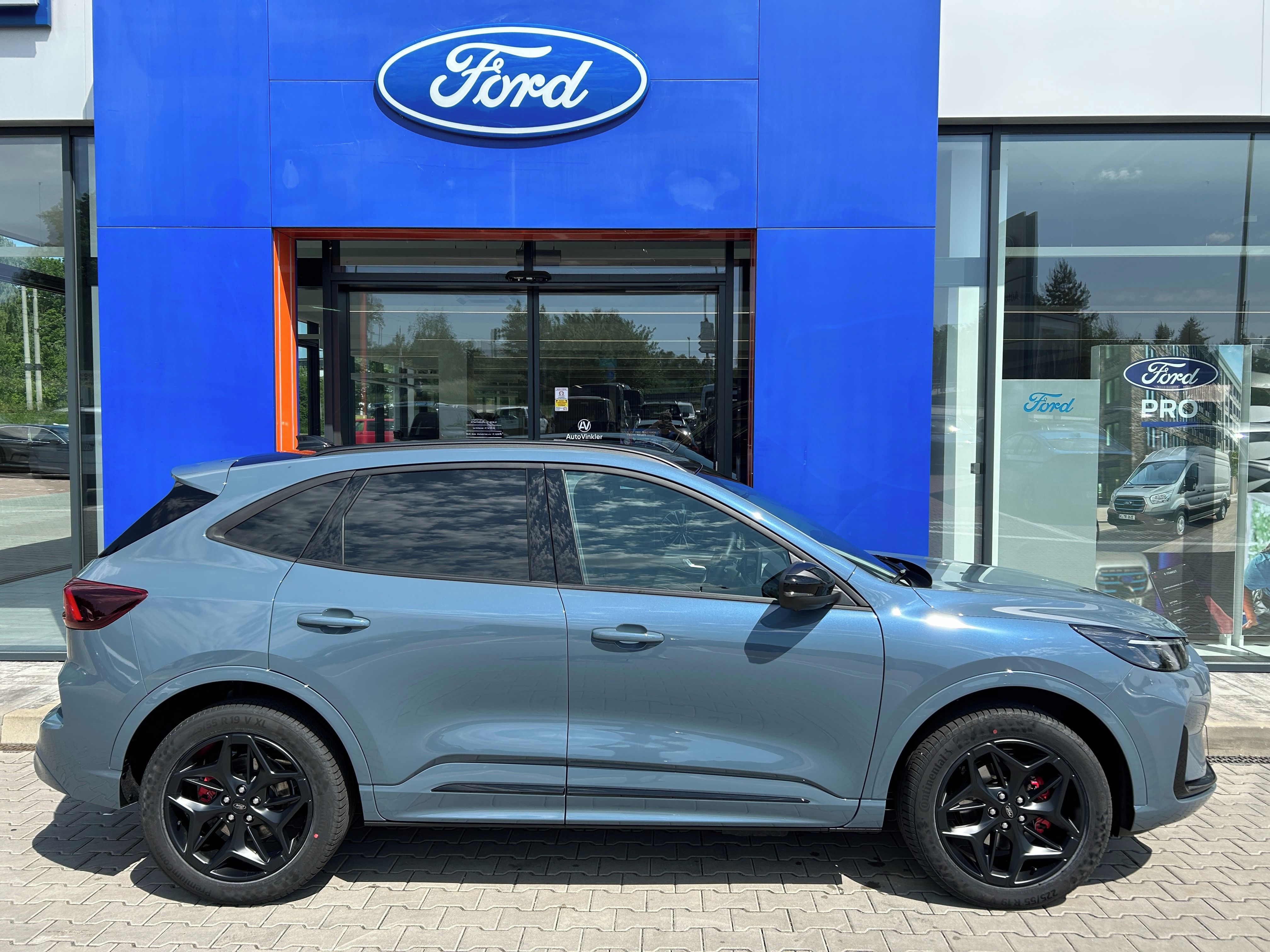 Ford Kuga, BLUECRUISE EDITION 178kW - fotka 4