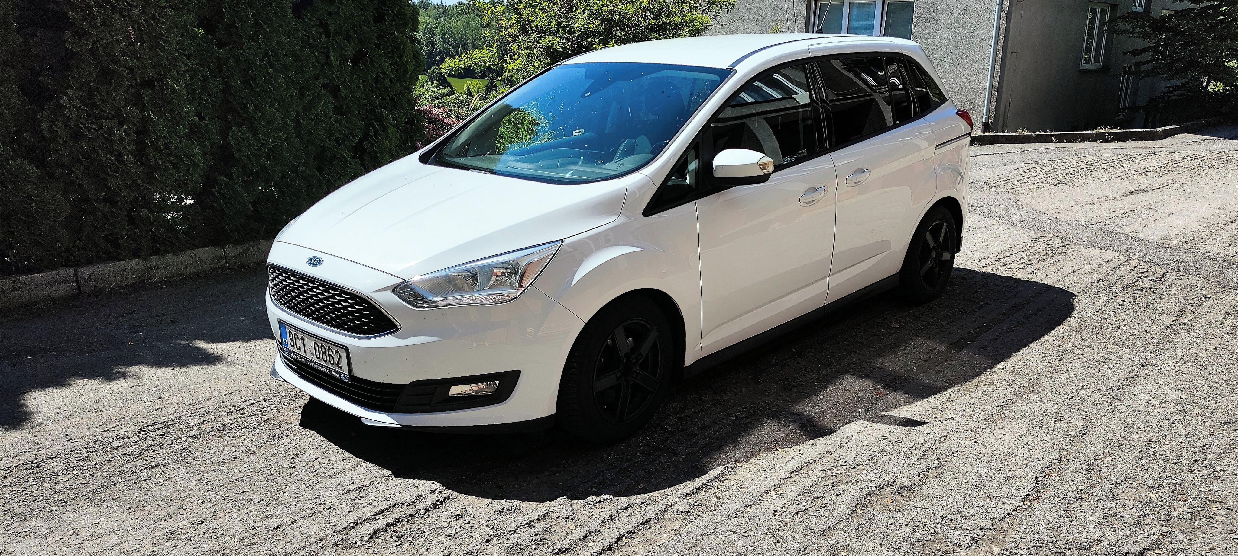 Ford Grand C-MAX, Ford Grand C-MAX Titanium