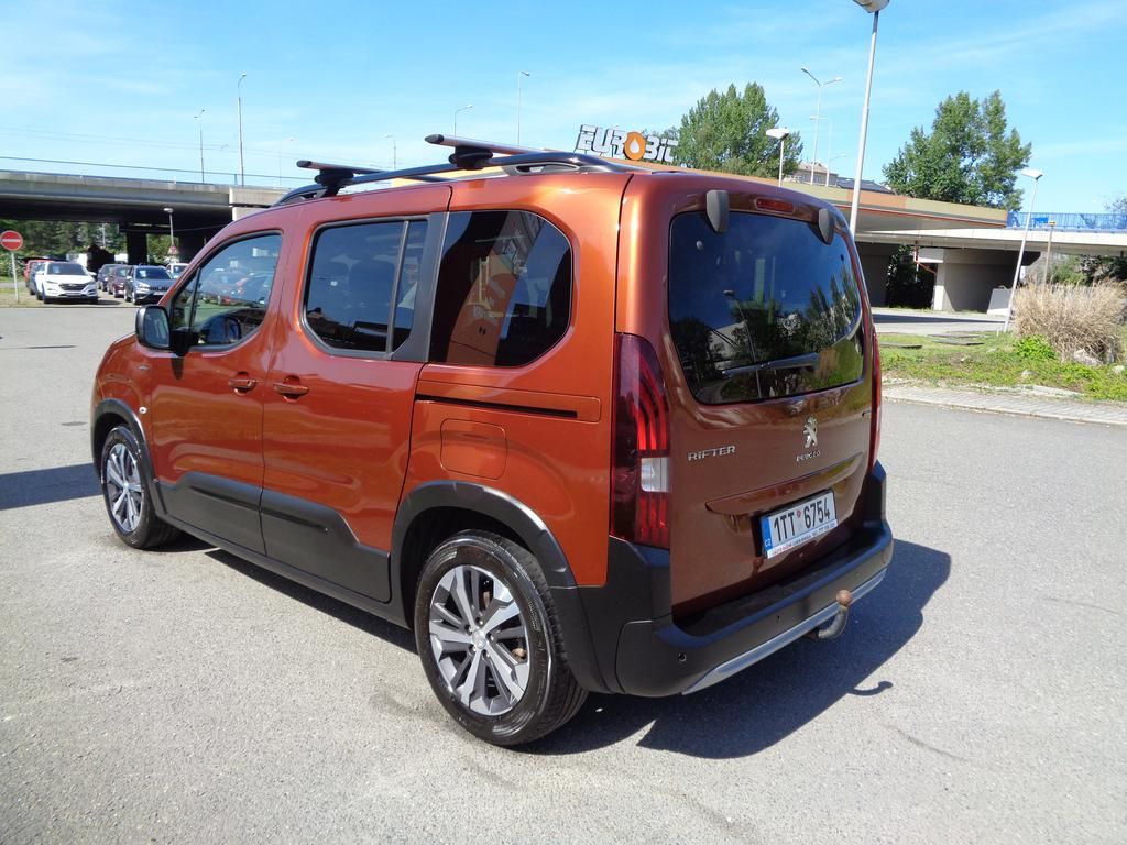 Peugeot Rifter, 1.5 HDi  96kW  GT LINE - fotka 3