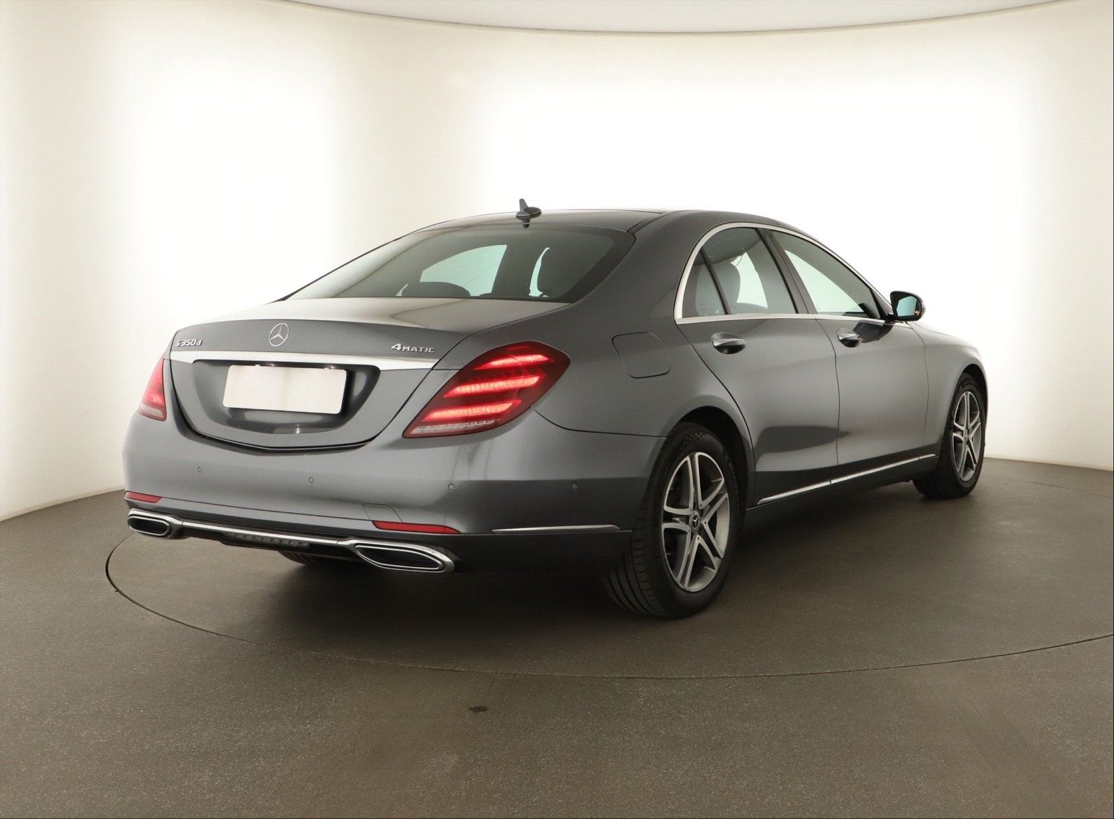 Mercedes-Benz Třídy S, 350 d, AMG Paket - fotka 5