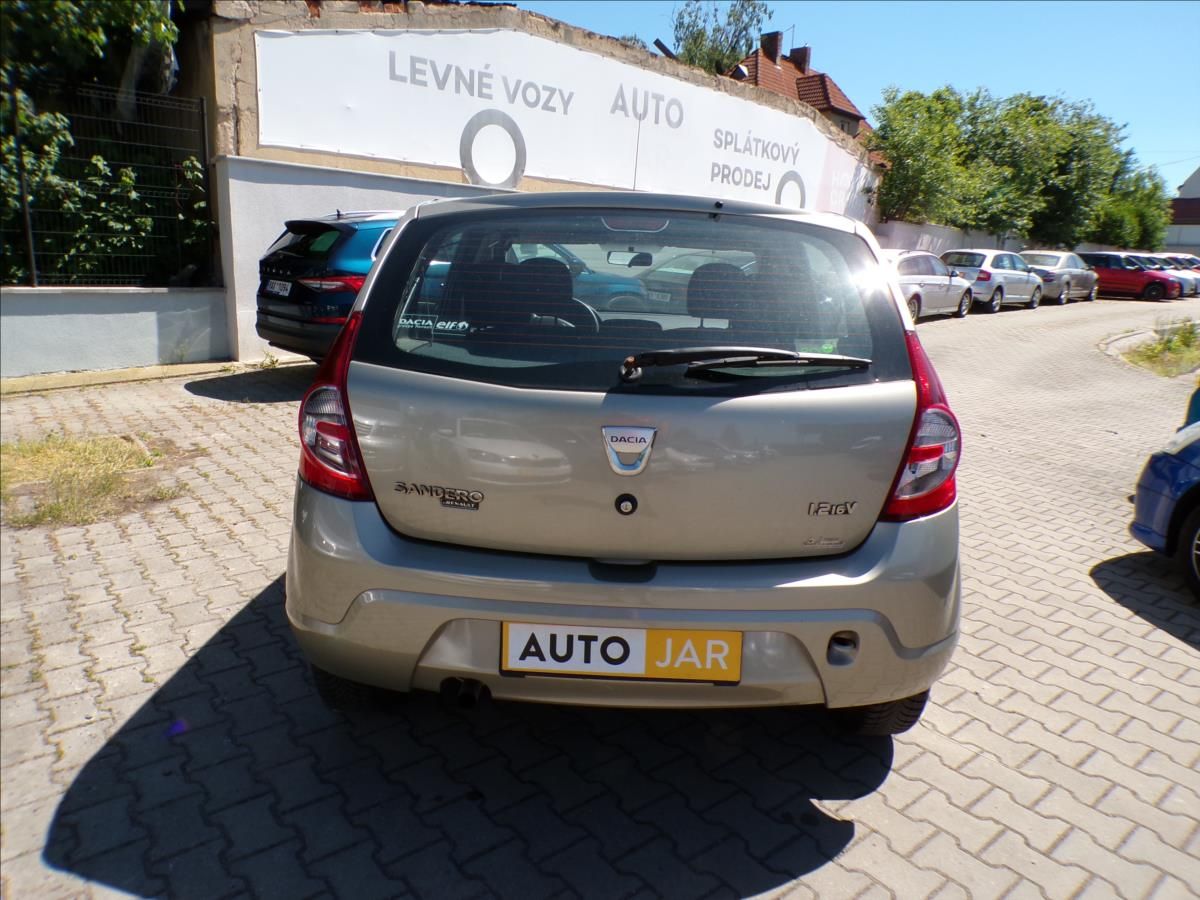 Dacia Sandero, 1,2 16V  KLIMA,1.MAJITEL - fotka 6