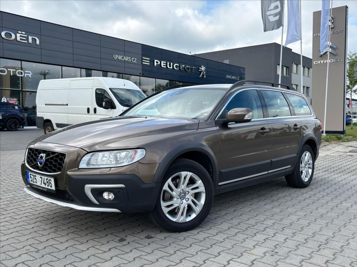 Volvo XC70, 2,4   D4 AWD AT Momentum