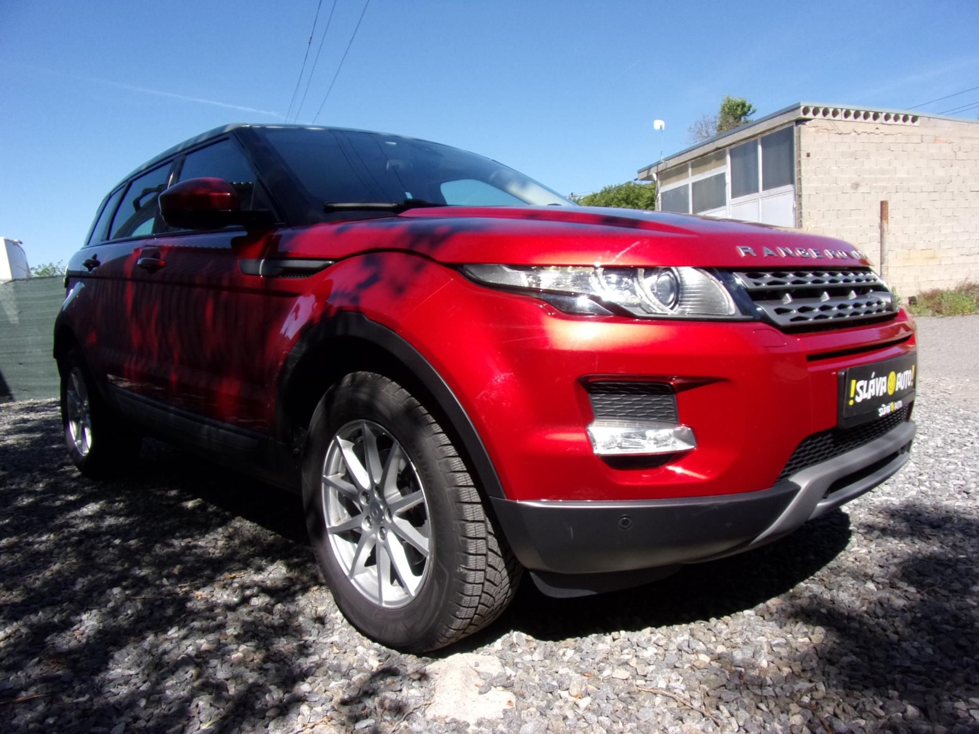 Land Rover Range Rover Evoque, 2.2D 4X4 110kW NÁJEZD 140 000 - fotka 3