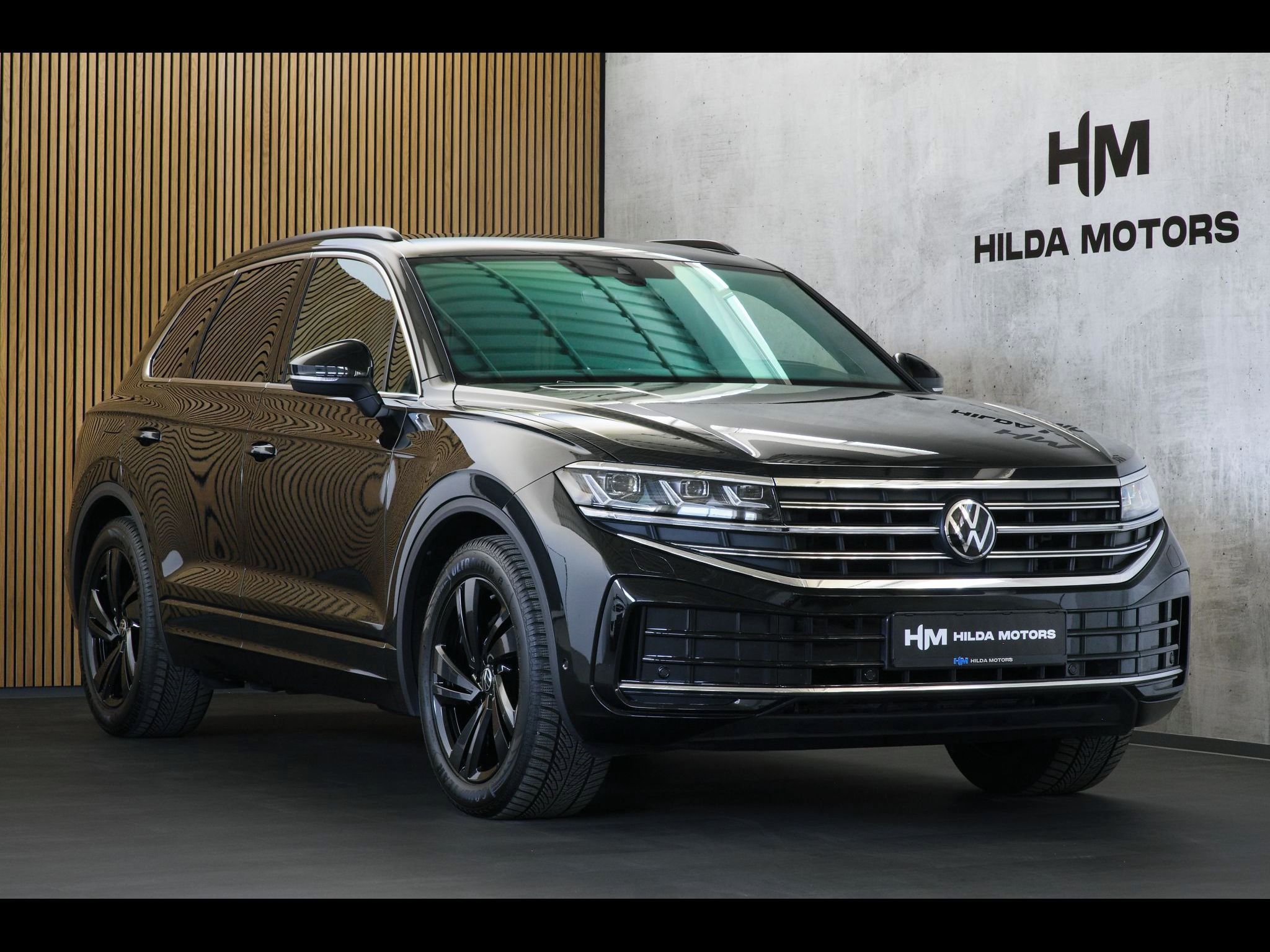 Volkswagen Touareg, 3.0TDI 210kW Webasto TZ Záruka