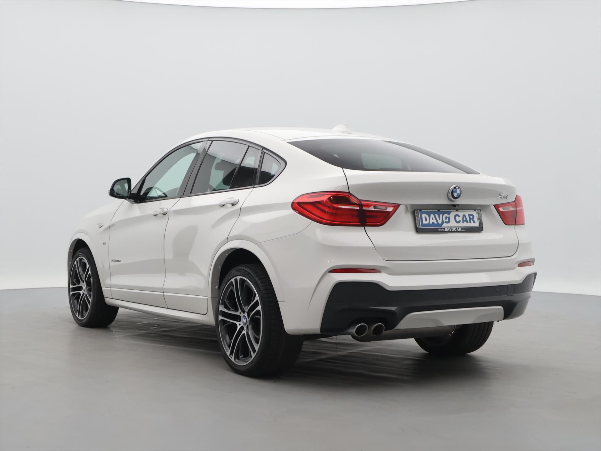 BMW X4, 3,0 35xD 230kW CZ M-paket DPH - fotka 5