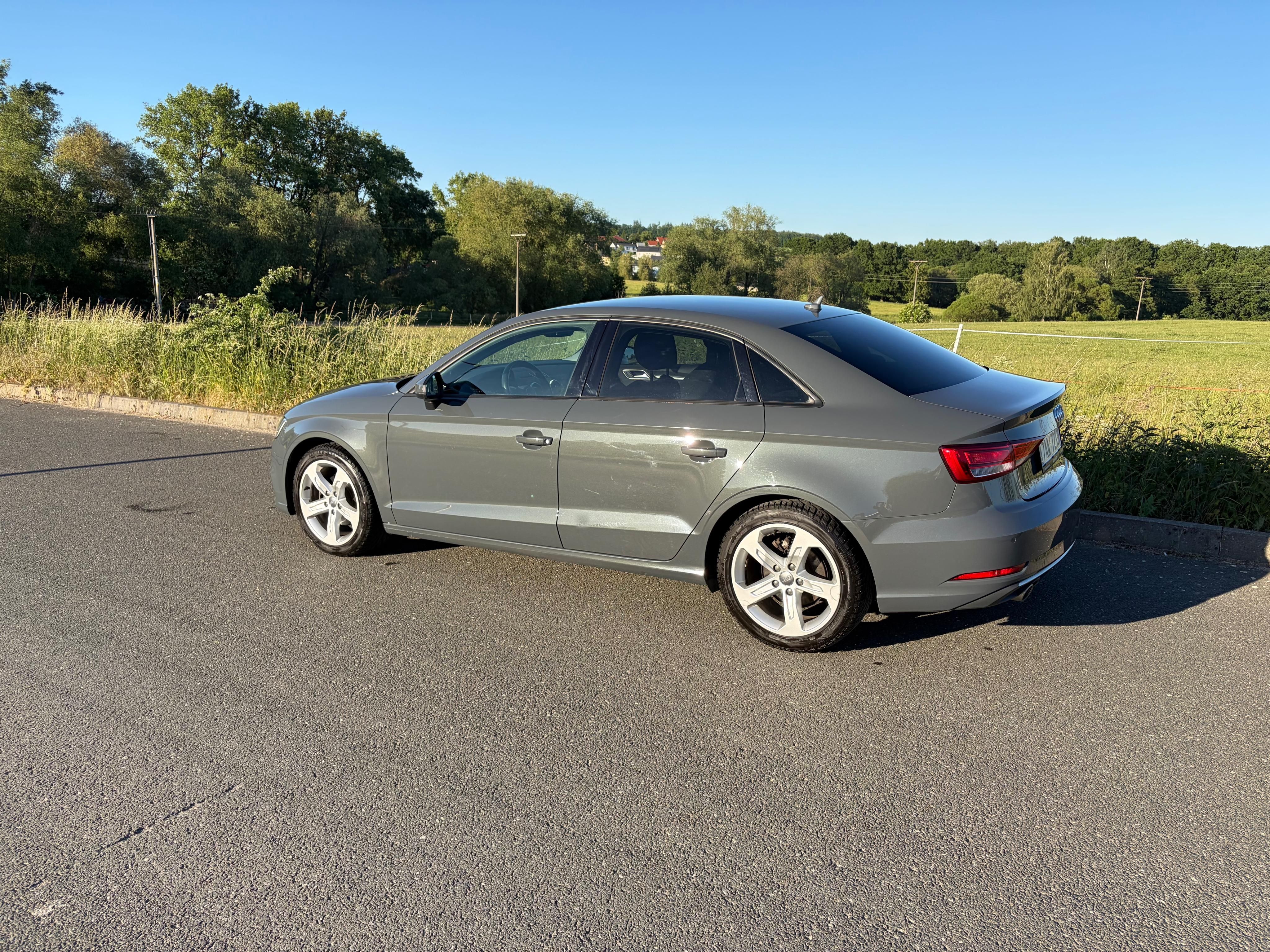 Audi A3, Audi A3 , 1,6TDI , ČR , 2 Maj - fotka 6