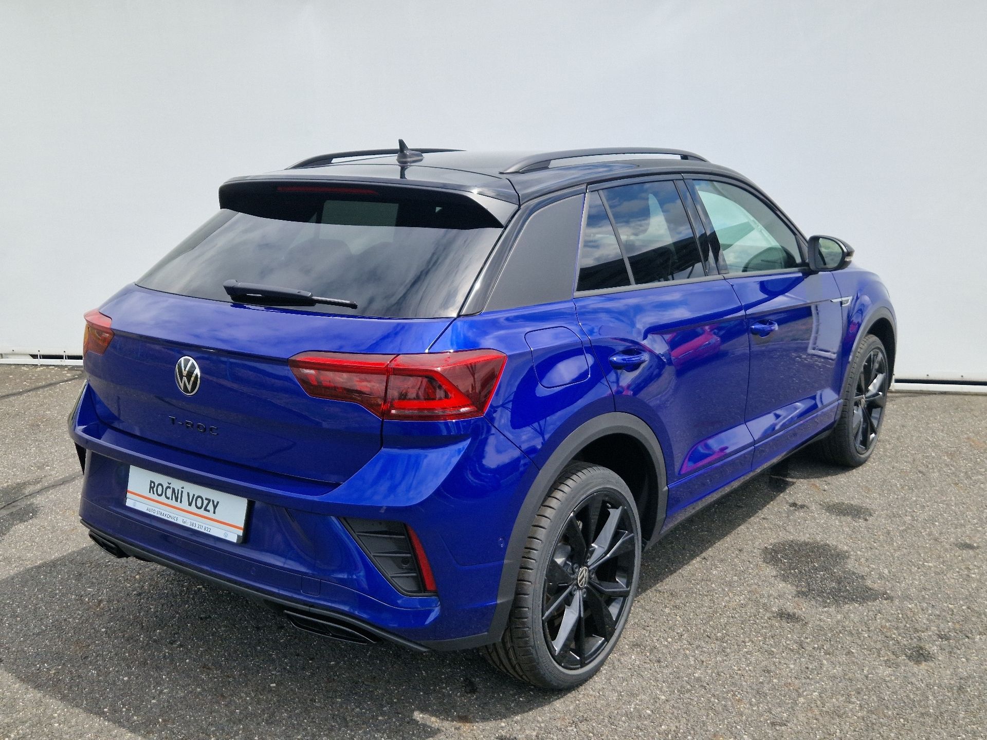 Volkswagen T-Roc, R-Line People 1,5 TSI 110 kW 7 - fotka 6