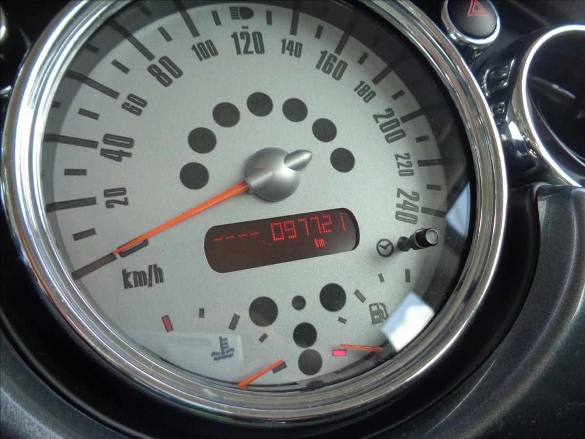 Mini Cooper, 1,6 - fotka 2