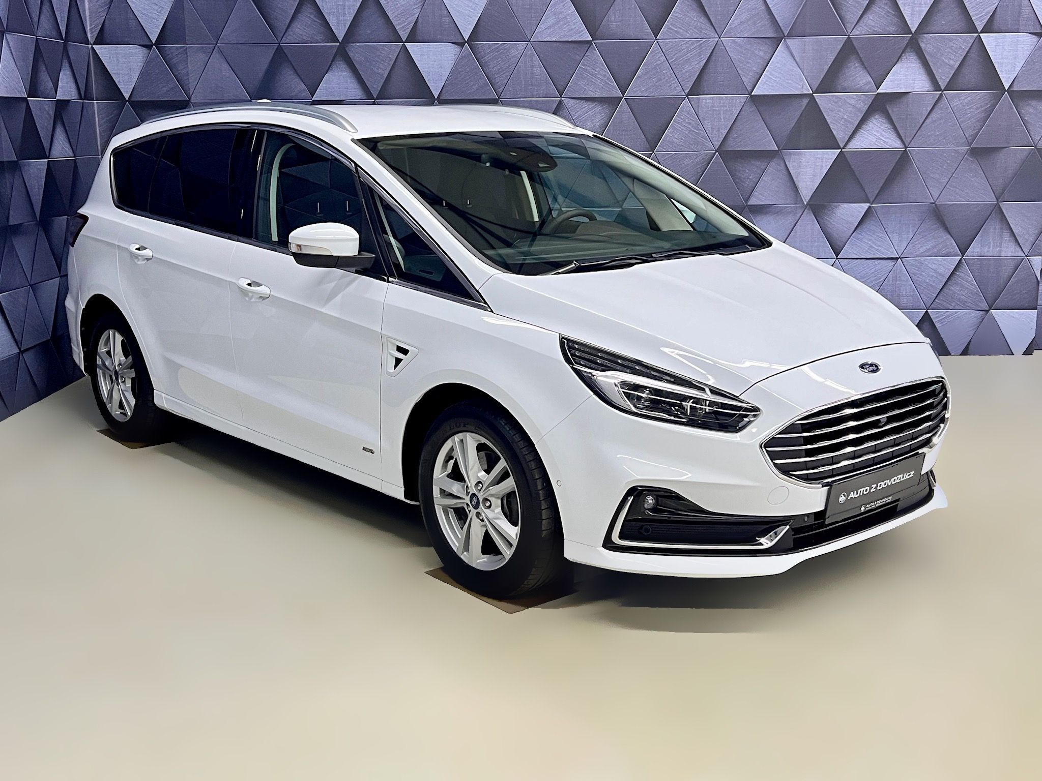 Ford S-MAX, 2.0 TDCi 140KW AWD TITANIUM - fotka 4