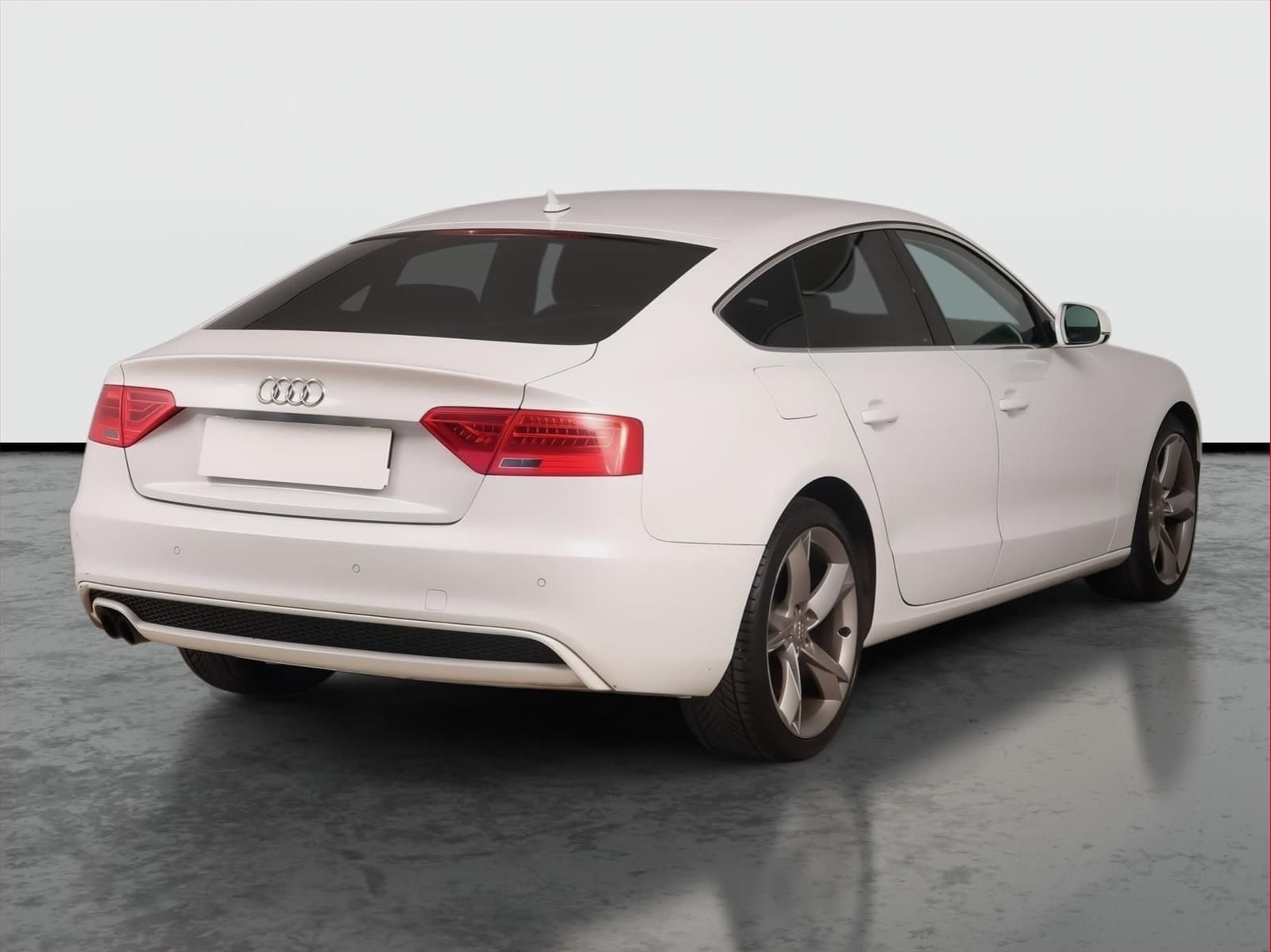 Audi A5, 2.0 TDI, Sport - fotka 5