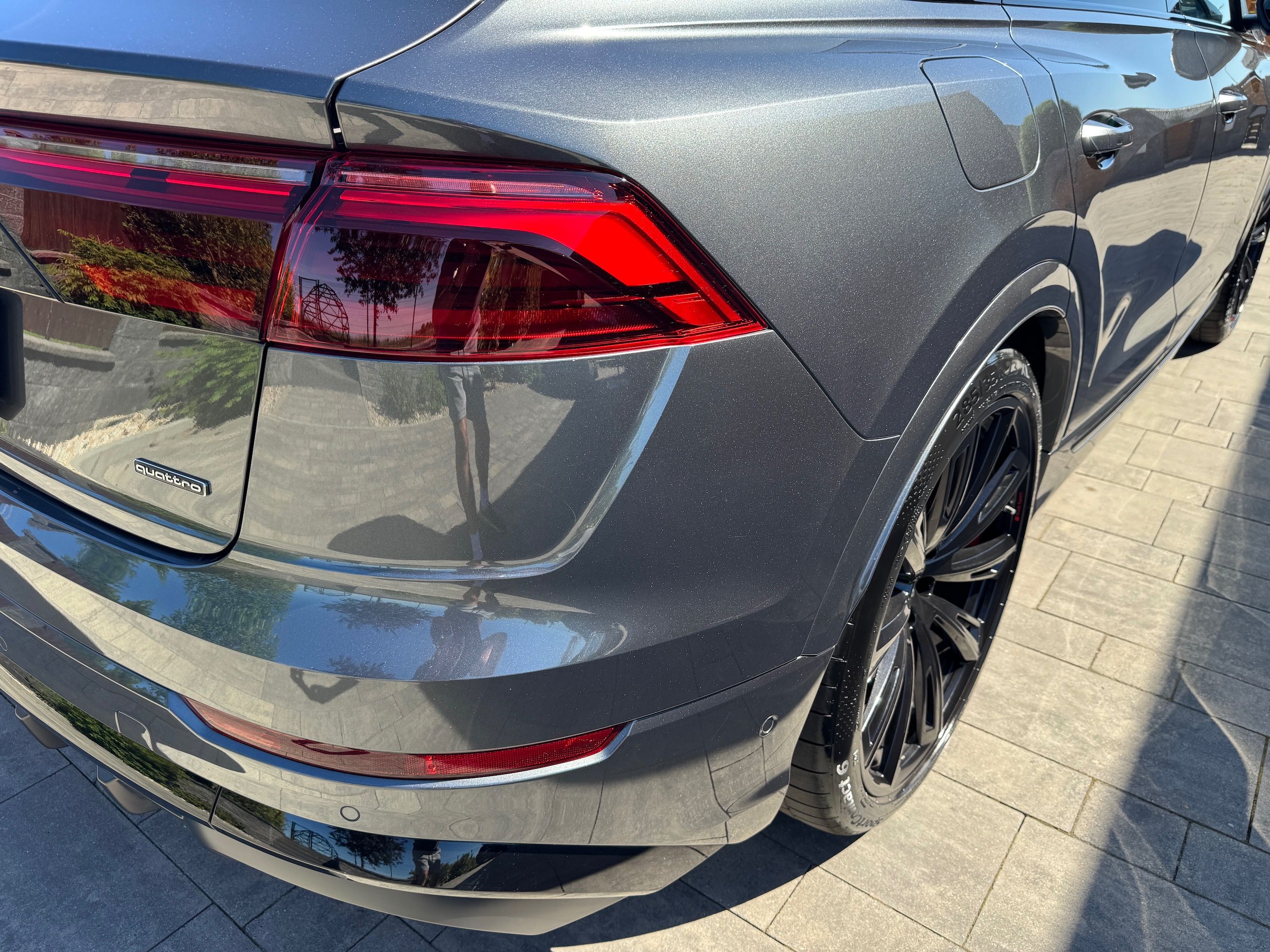 Audi Q8 - fotka 5