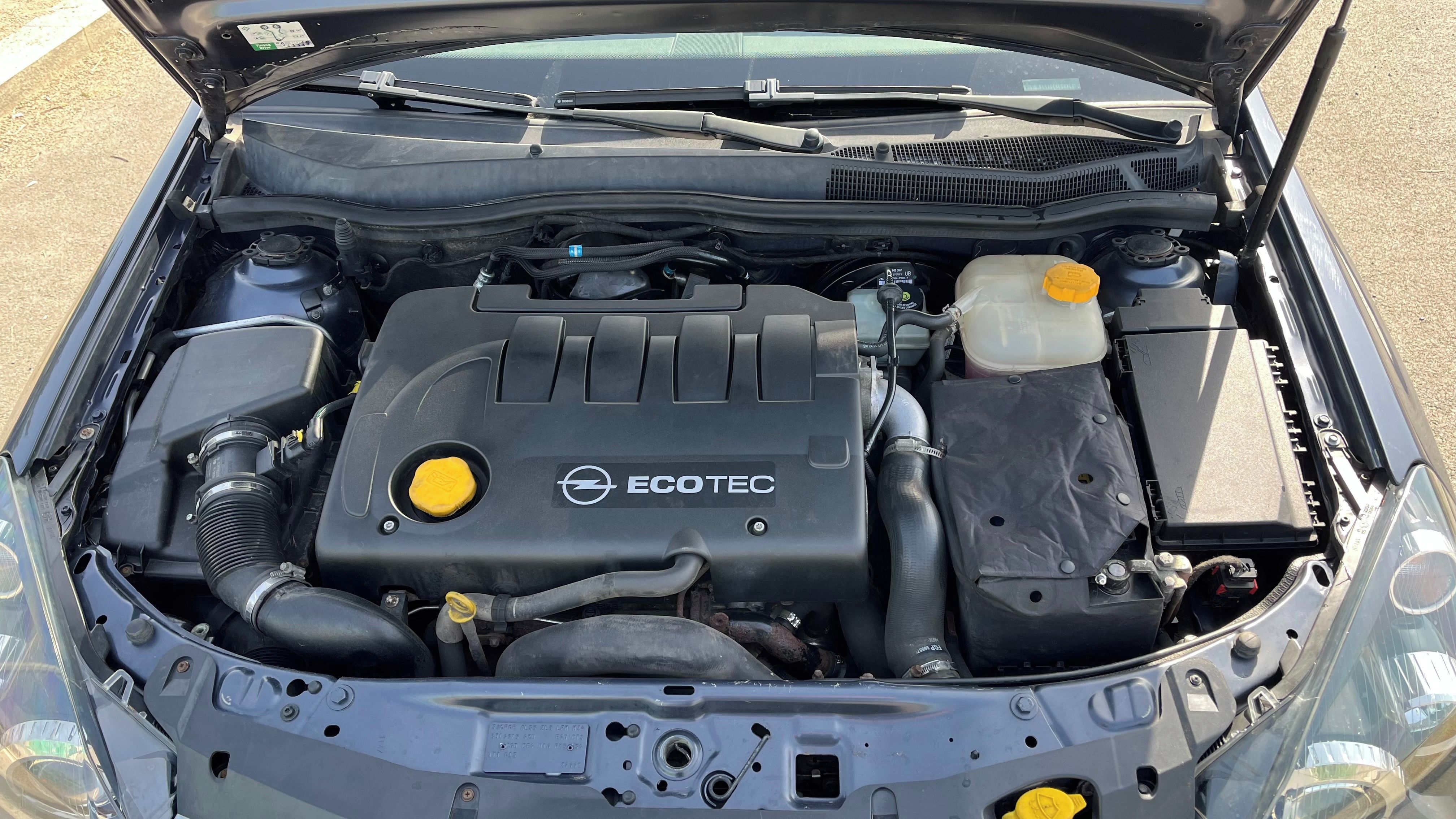 Opel Astra, 1.9 CDTi, nová STK 08/2028 - fotka 6