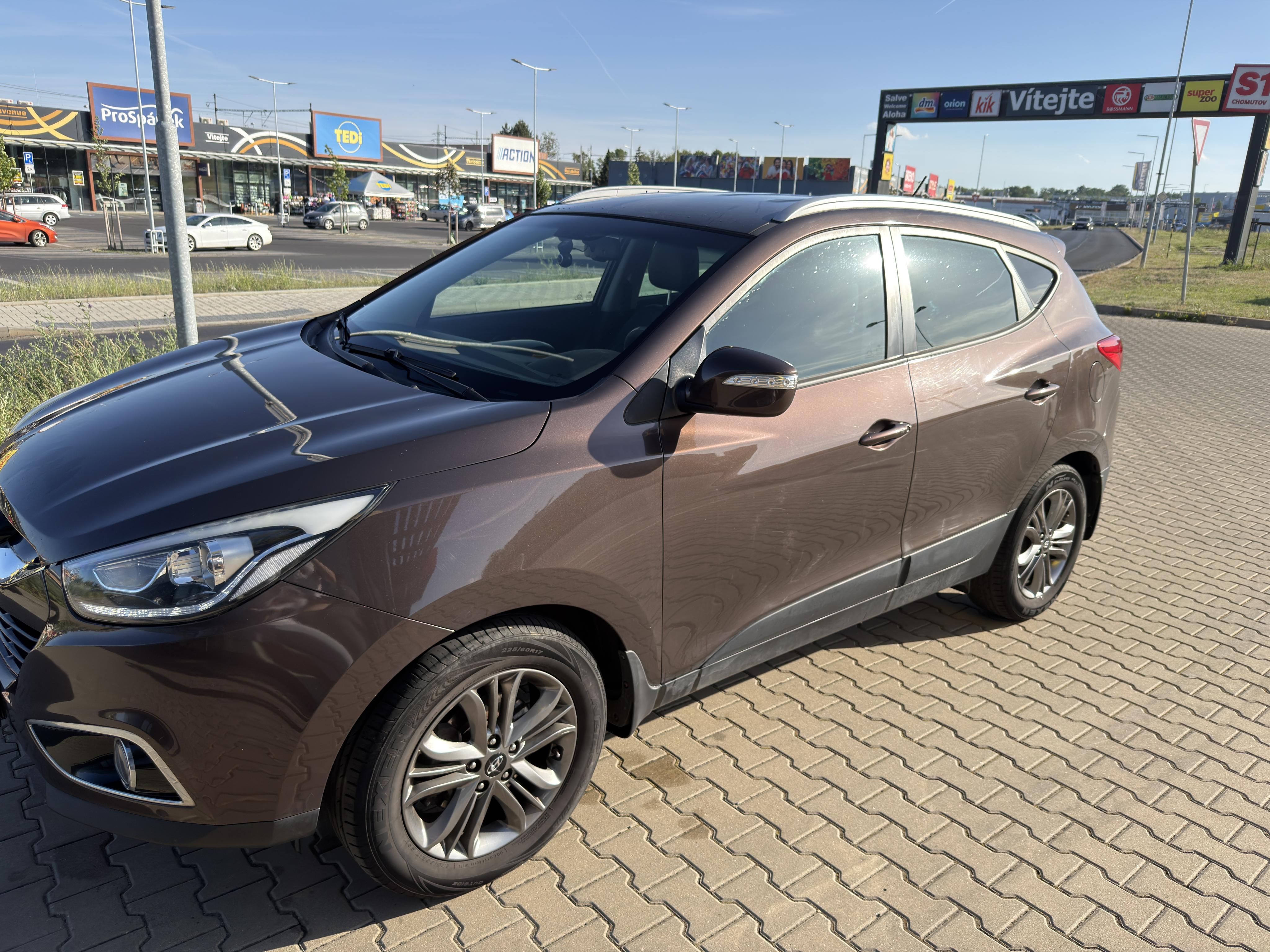 Hyundai ix35, 2.0 CRDI - fotka 3