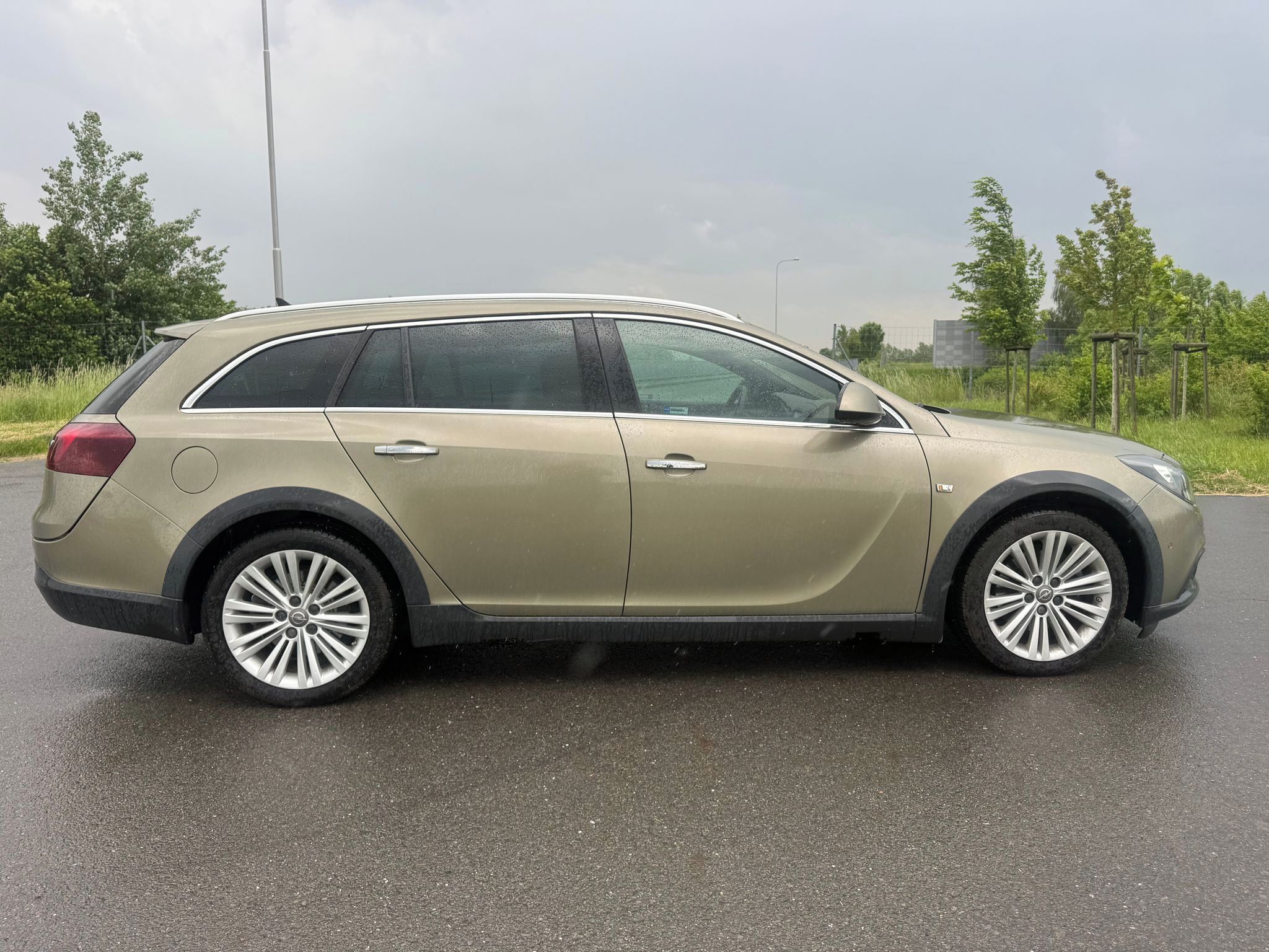 Opel Insignia, COSMO 2,0 CDTI 120kW COUNTRY - fotka 6