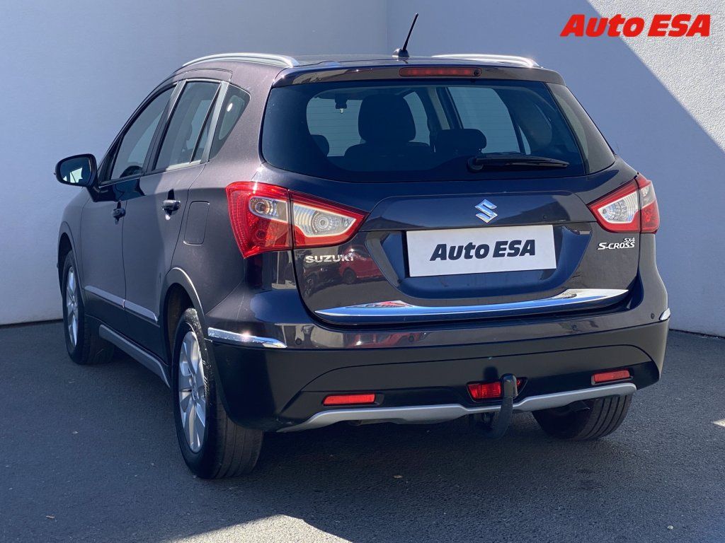 Suzuki SX4, 1.6i,Club - fotka 6