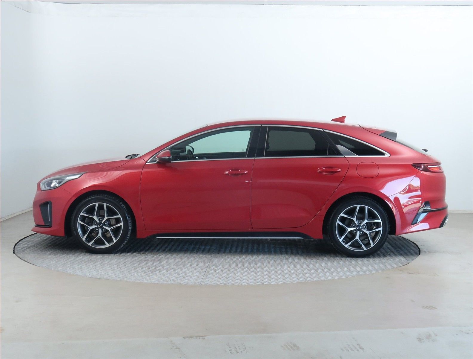 Kia ProCeed, 1.4 T-GDI, GT-Line, Automat - fotka 3