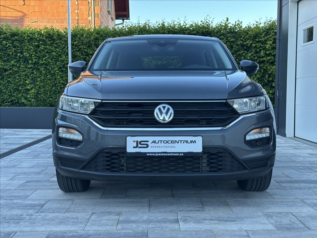 Volkswagen T-Roc, 1,5 TSI 150PS  Trendline DSG - fotka 2