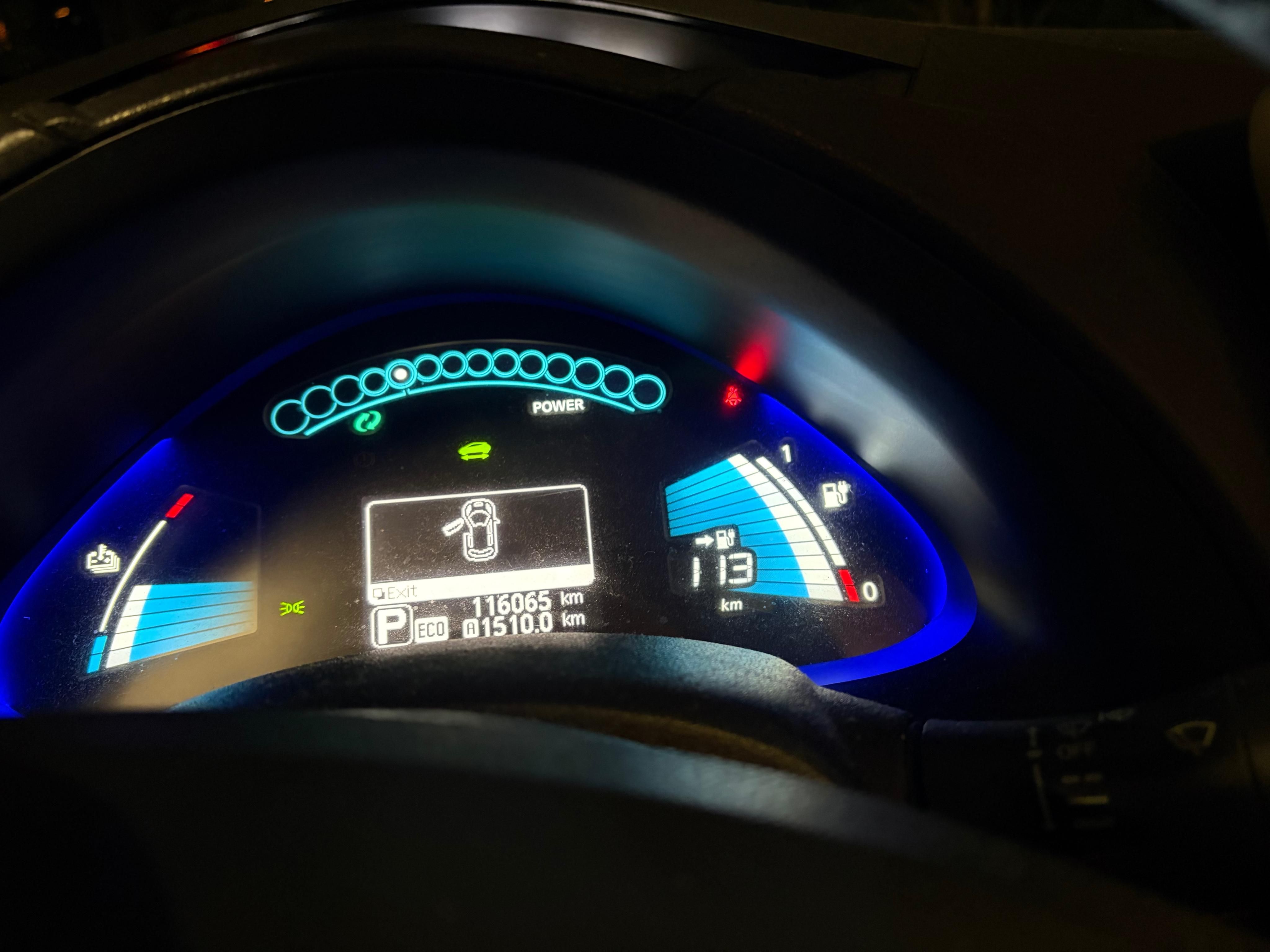 Nissan LEAF, Jezdi za 80 haleřů - fotka 5