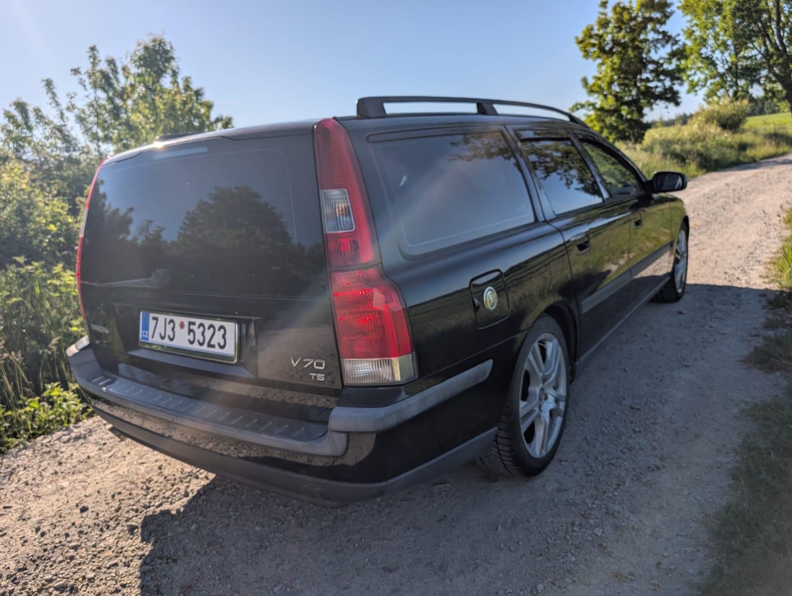 Volvo V70 - fotka 6