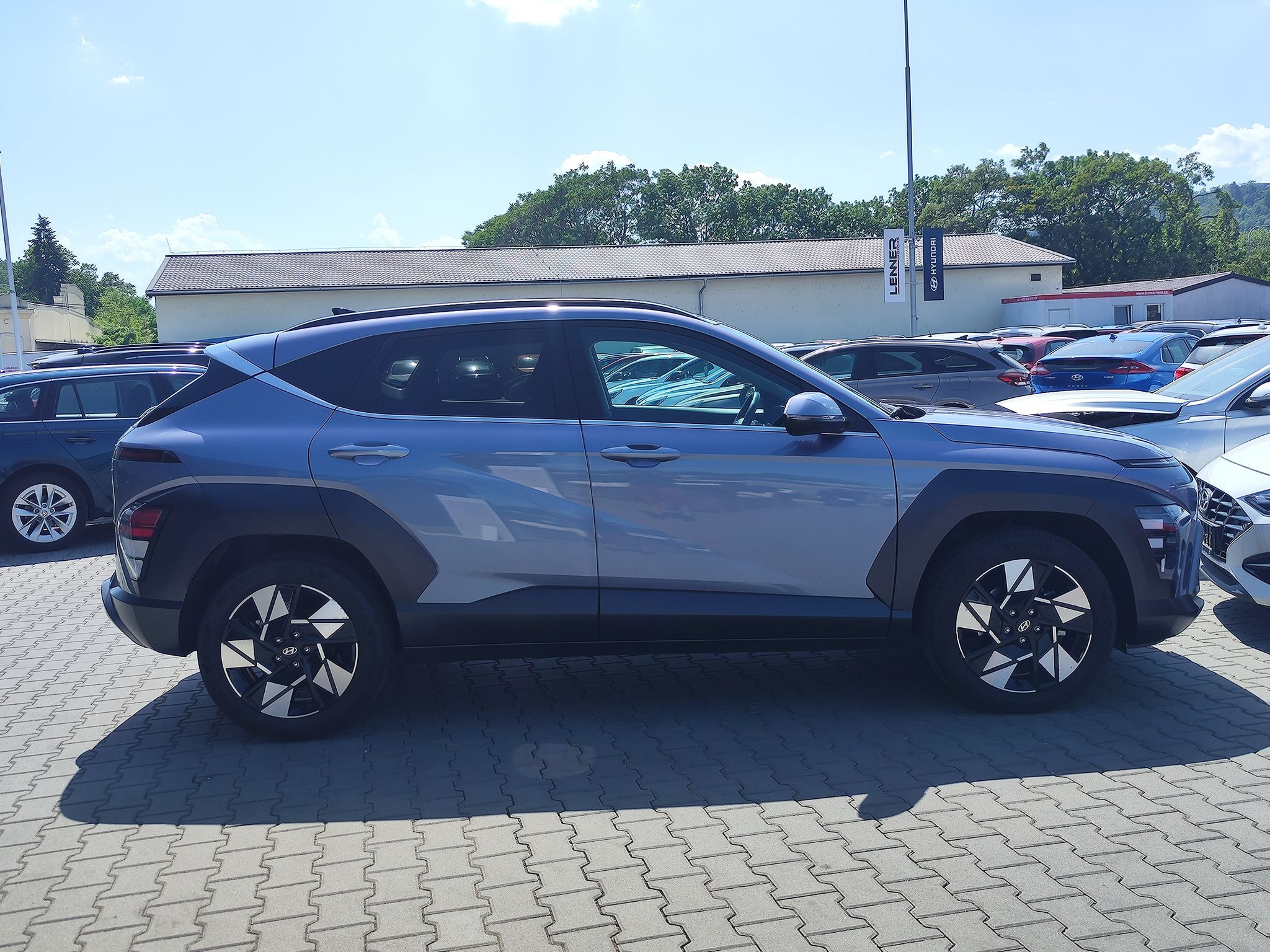Hyundai Kona, 1.6 T-GDi/HEV Smart Tech DCT - fotka 4