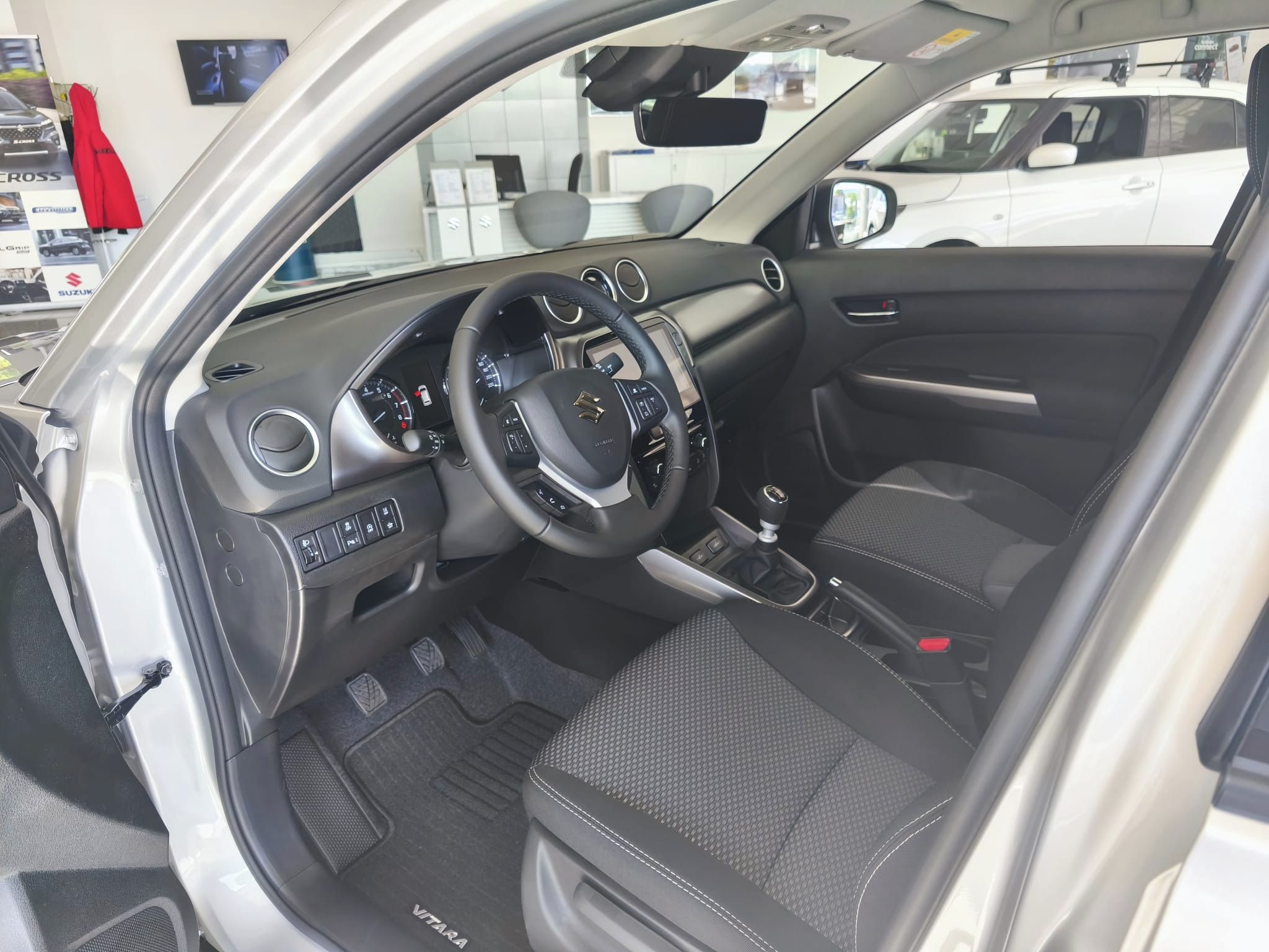 Suzuki Vitara, 1,4 PREMIUM - fotka 6