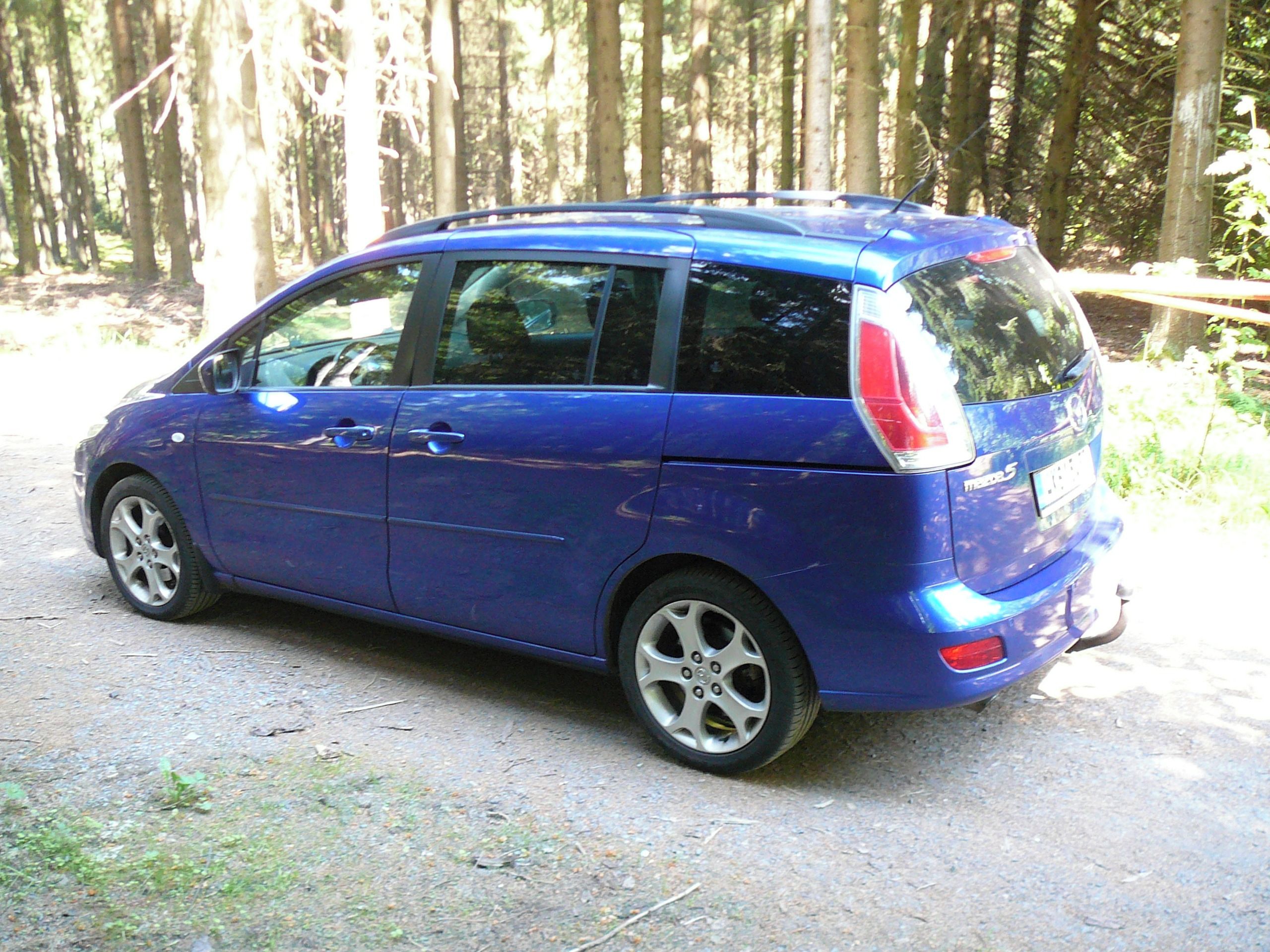 Mazda 5, 97tis, 5 míst, tažné - fotka 6
