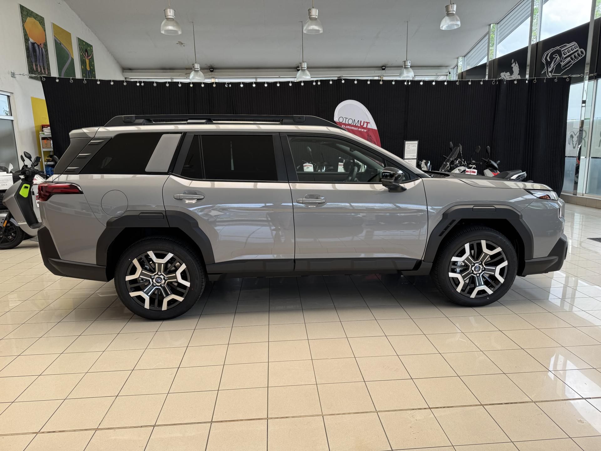 Subaru Outback, 2,4T Premier XT - fotka 6