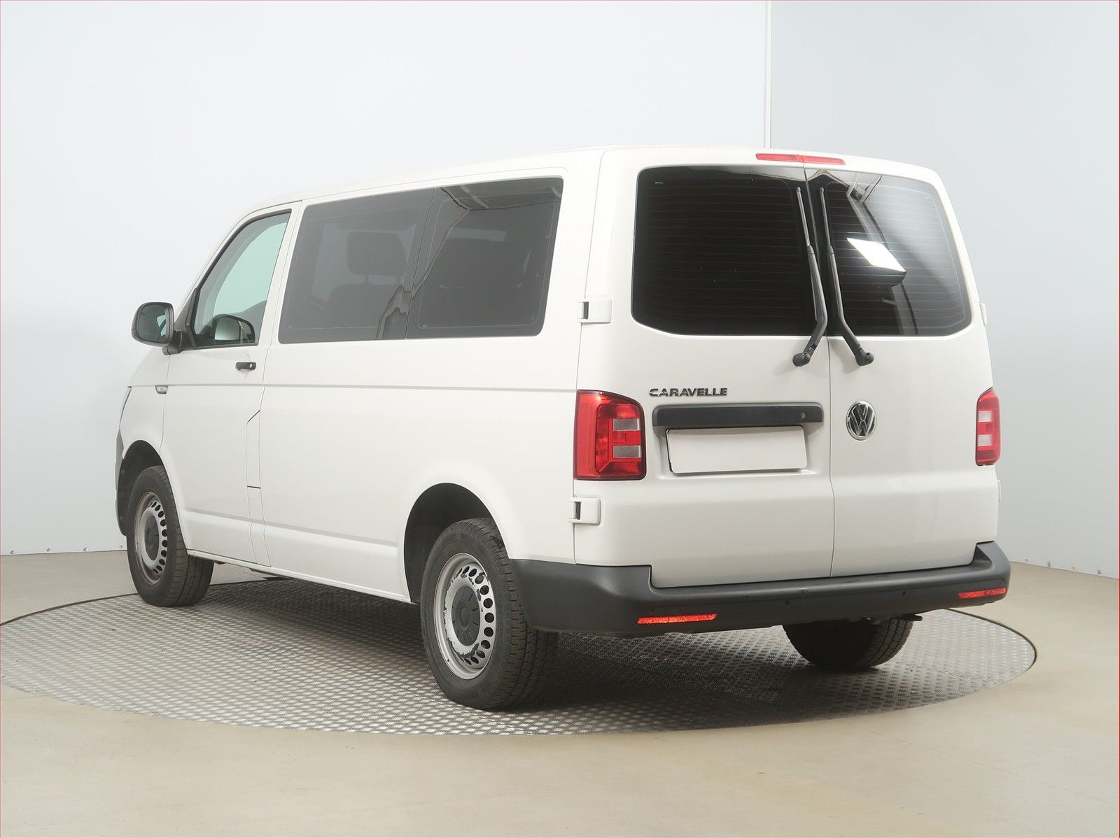 Volkswagen Caravelle, 2.0 TDI, 9 míst, KR - fotka 4