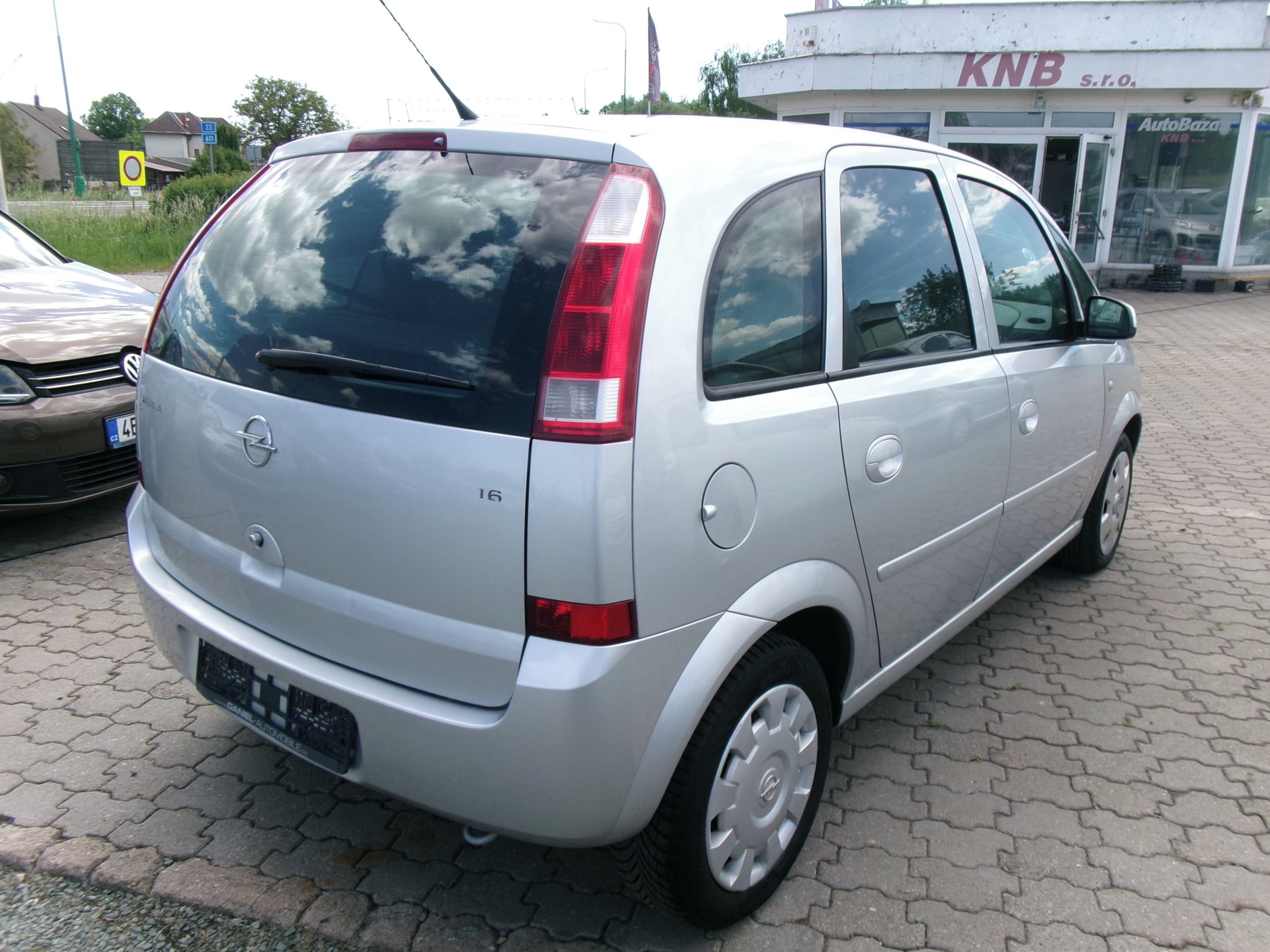 Opel Meriva, 1.6i 74kw,serviska - fotka 6