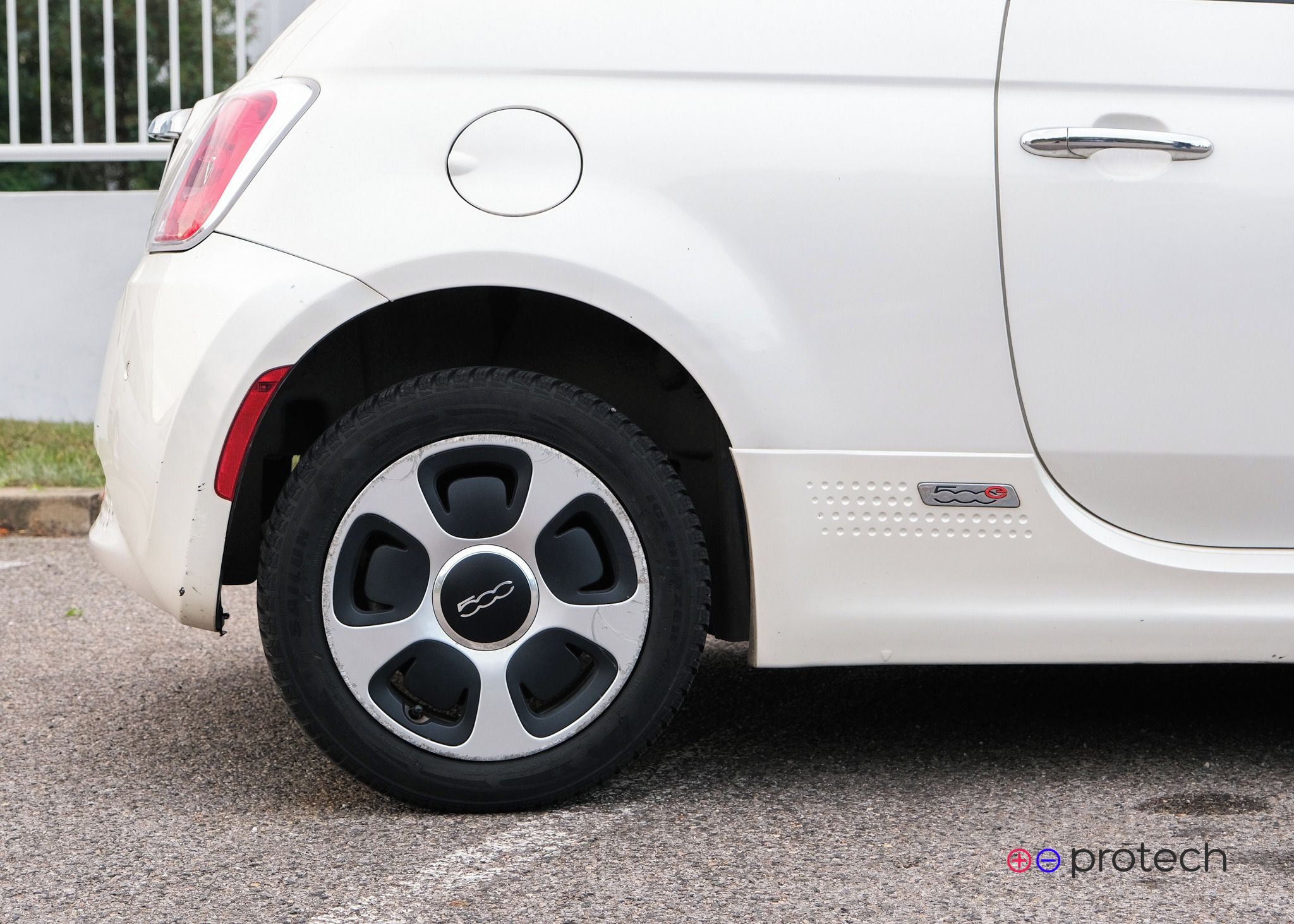 Fiat 500E, Sport el. střecha - fotka 6