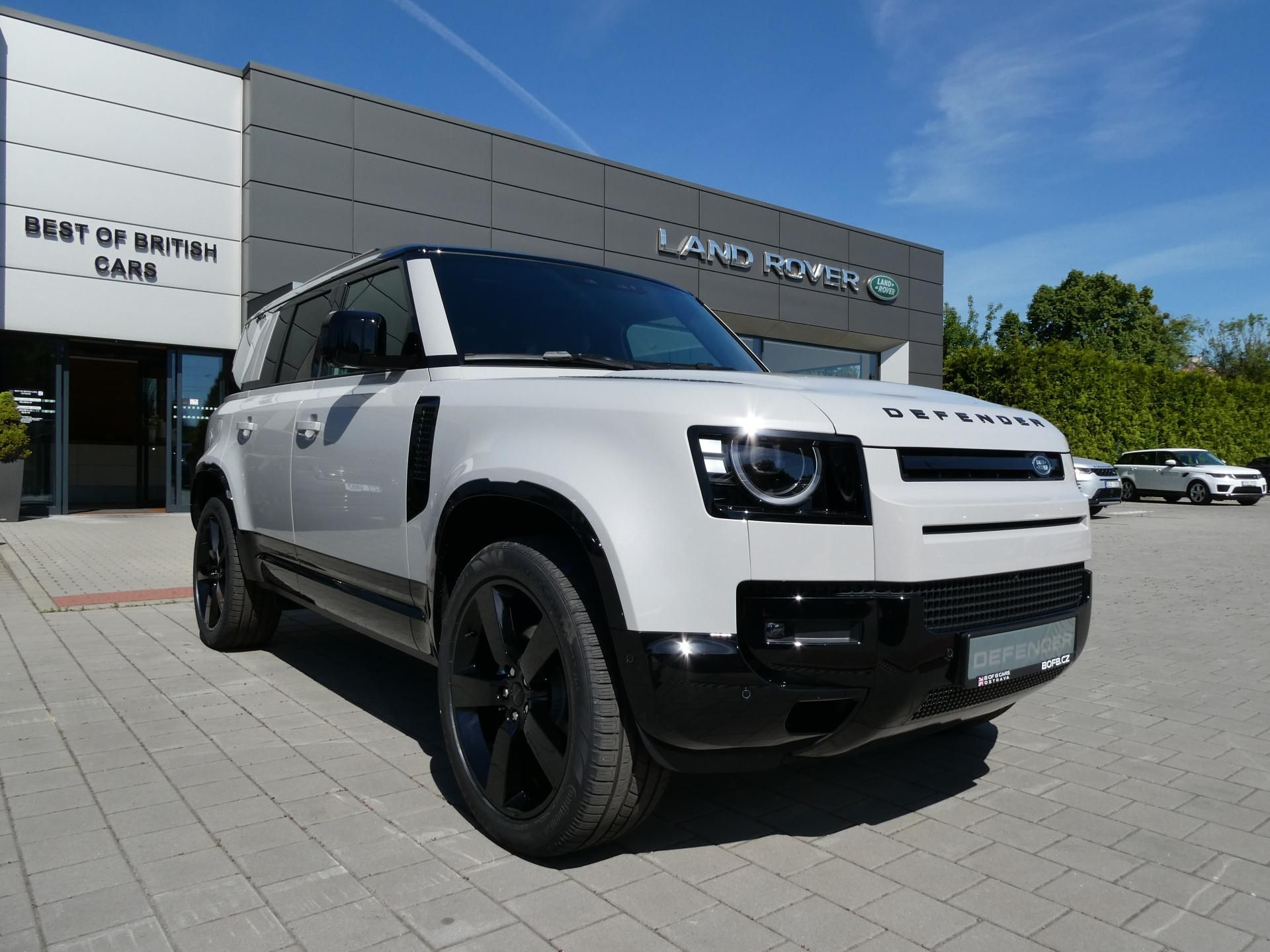 Land Rover Defender, 110 3,0 X-Dynamic SE D200 - fotka 5