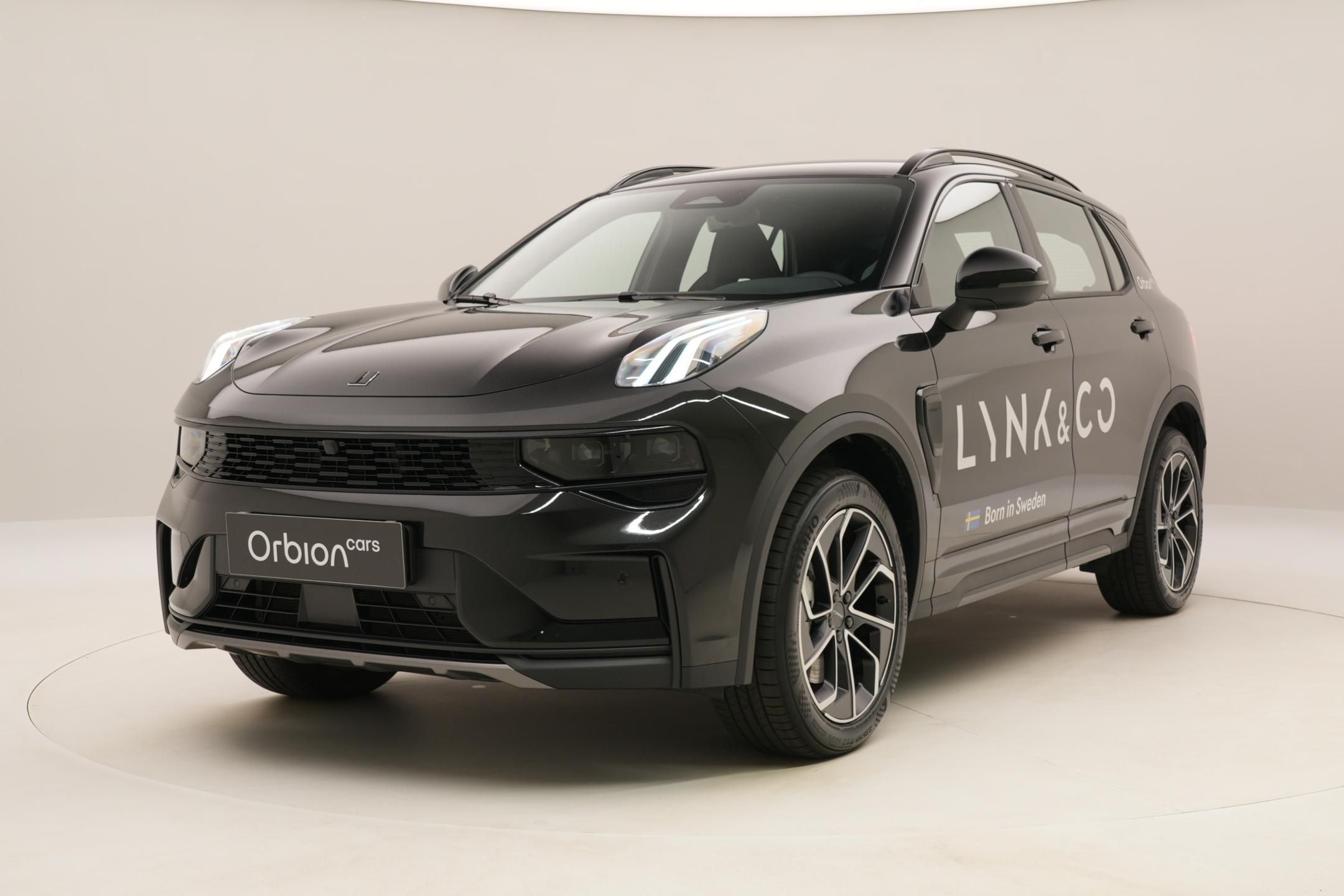 Lynk & Co 01, 01 CORE PHEV AUT CZ