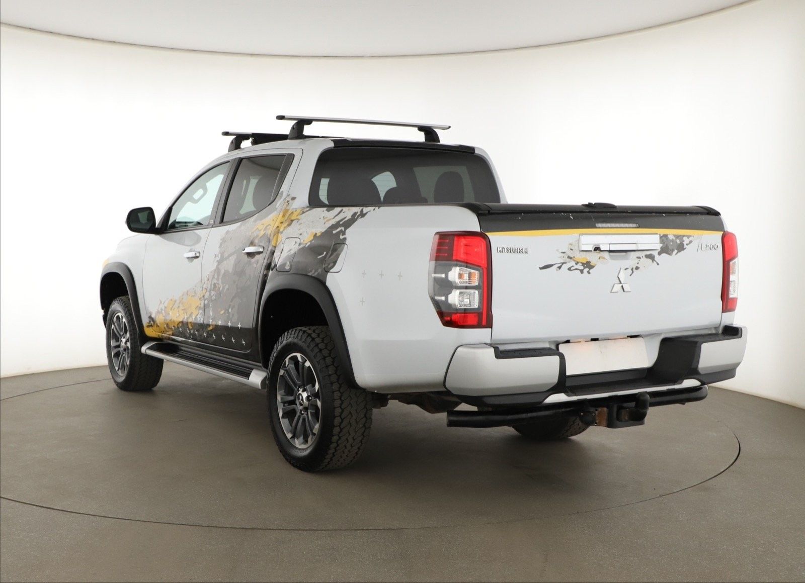 Mitsubishi L200, 2.2 DI-D, 4X4, Automat - fotka 4