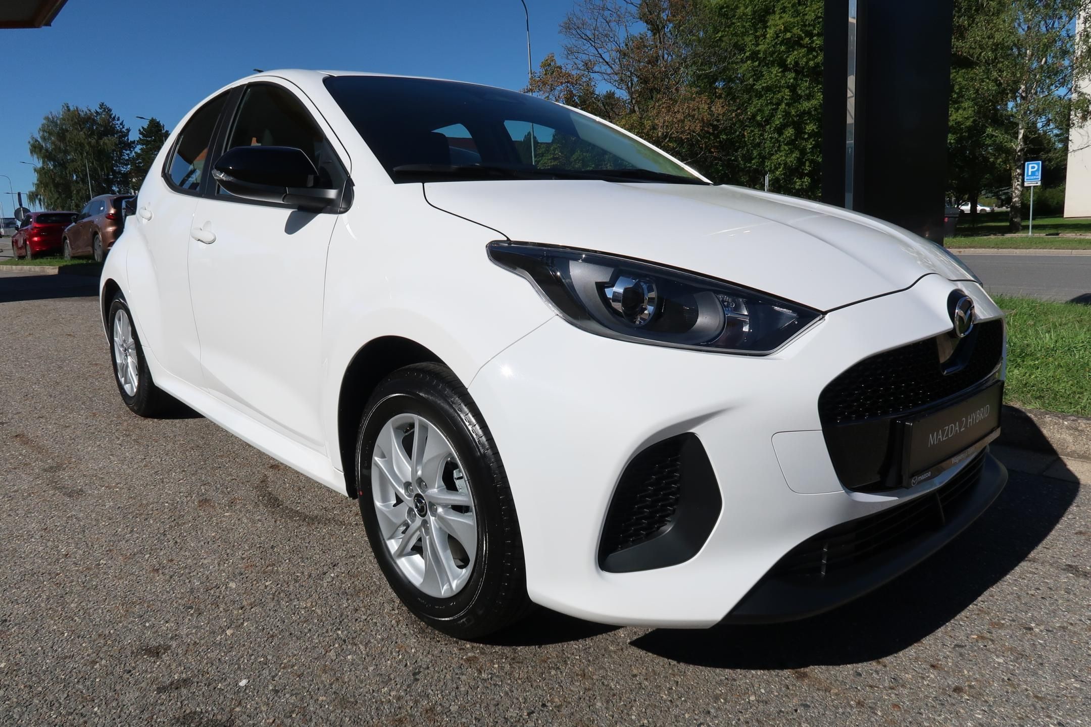 Mazda 2 Hybrid, Mazda 1,5l 116k Center-line - fotka 6