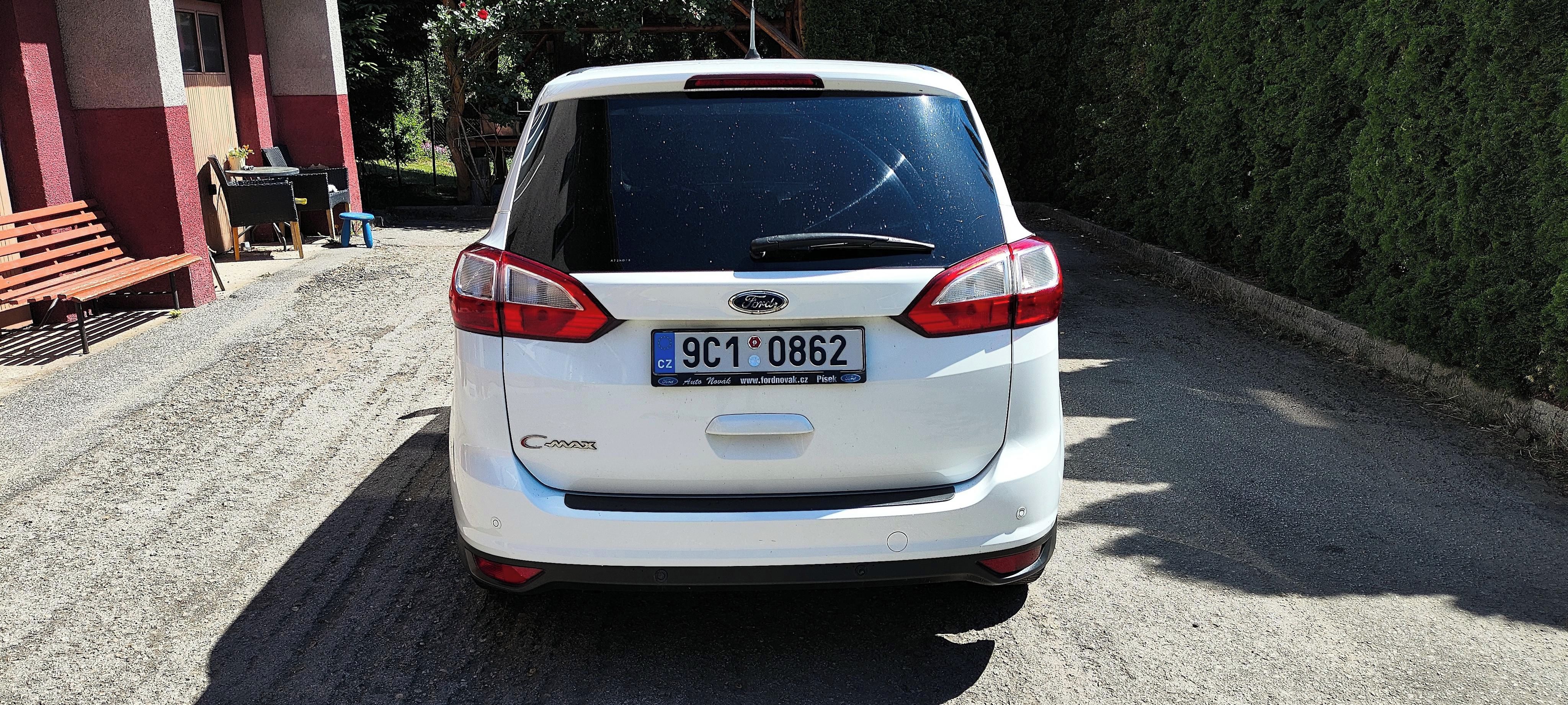 Ford Grand C-MAX, Ford Grand C-MAX Titanium - fotka 4