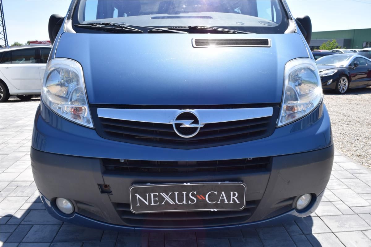 Opel Vivaro, 2,0 dCi 84KW TAŽNÉ 9MÍST - fotka 2