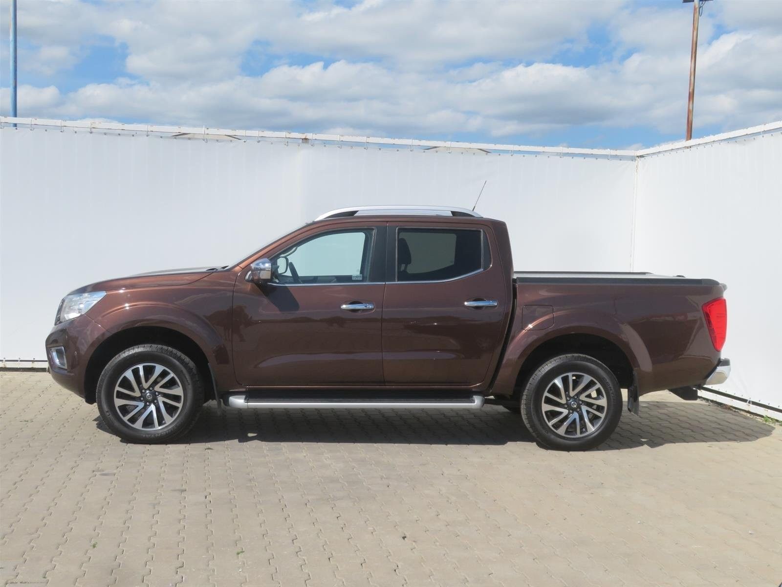 Nissan Navara, 2.3 dCi, 4X4, Automat - fotka 3