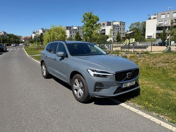 FWD AUT mild hybrid momentum