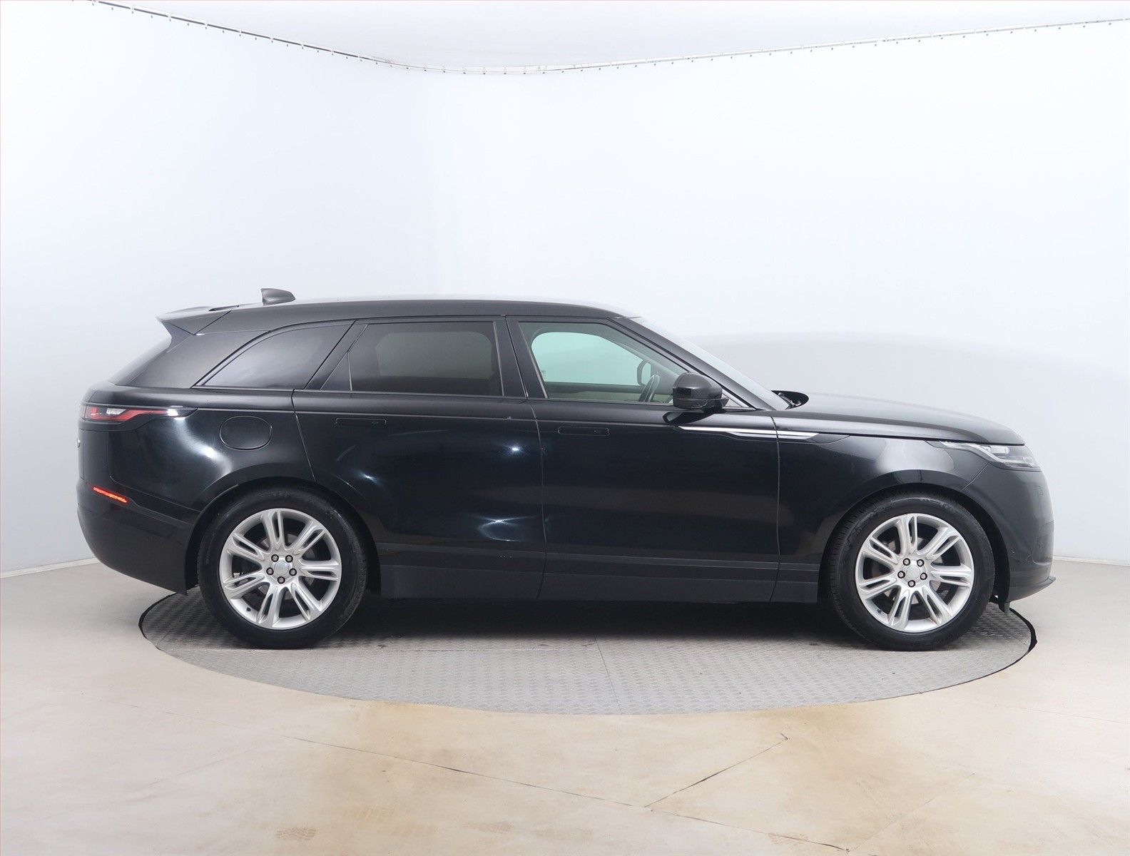Land Rover Range Rover Velar, D240, 4X4, Automat - fotka 6