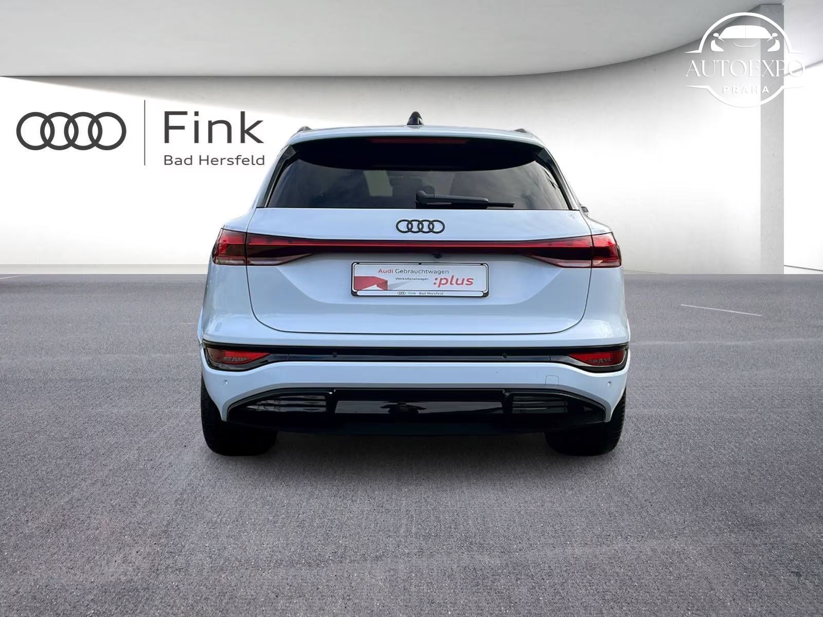 Audi Q6 e-tron, S line - fotka 5