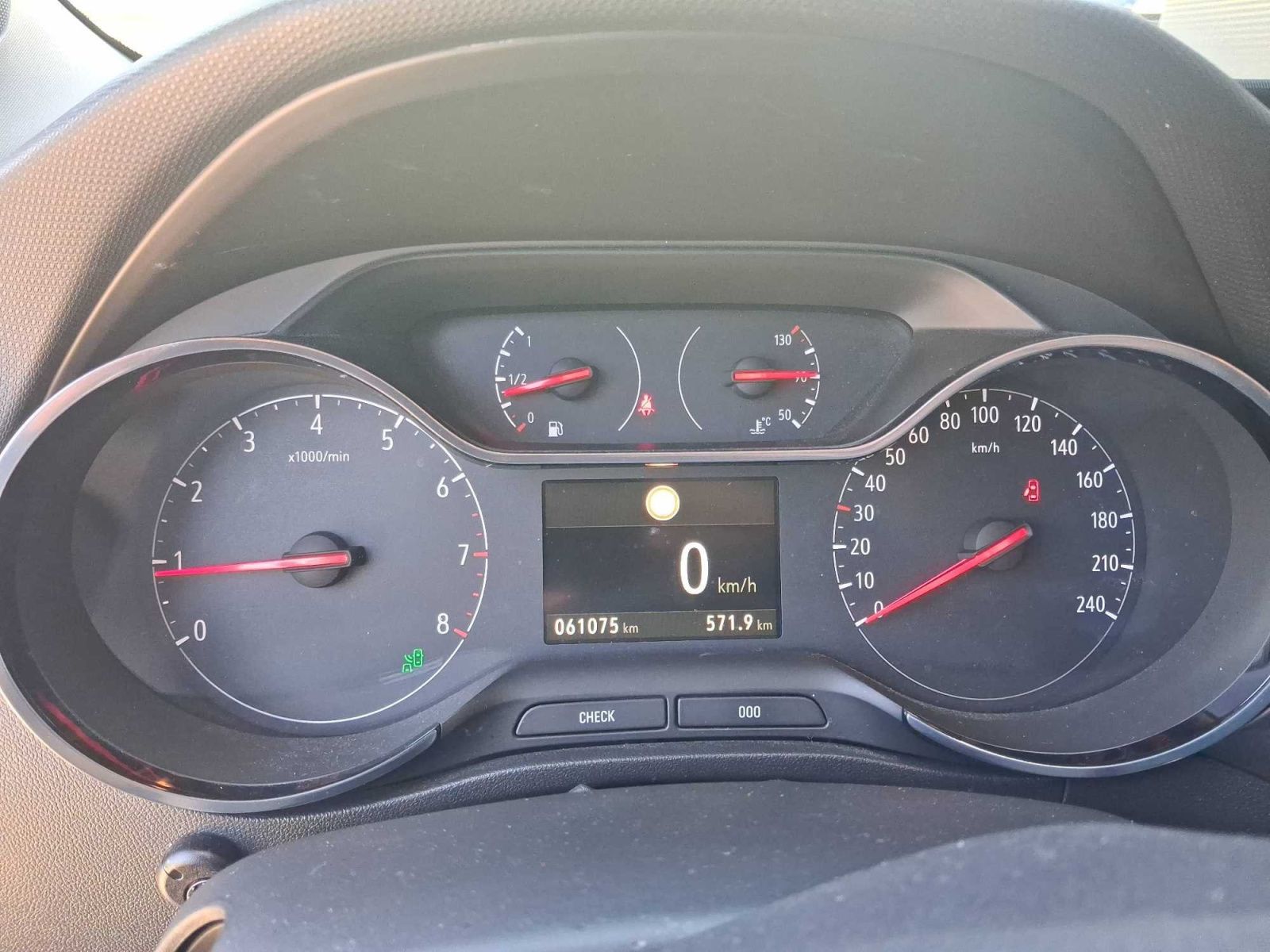 Opel Crossland, 1.2 Turbo, ČR,1.maj - fotka 3