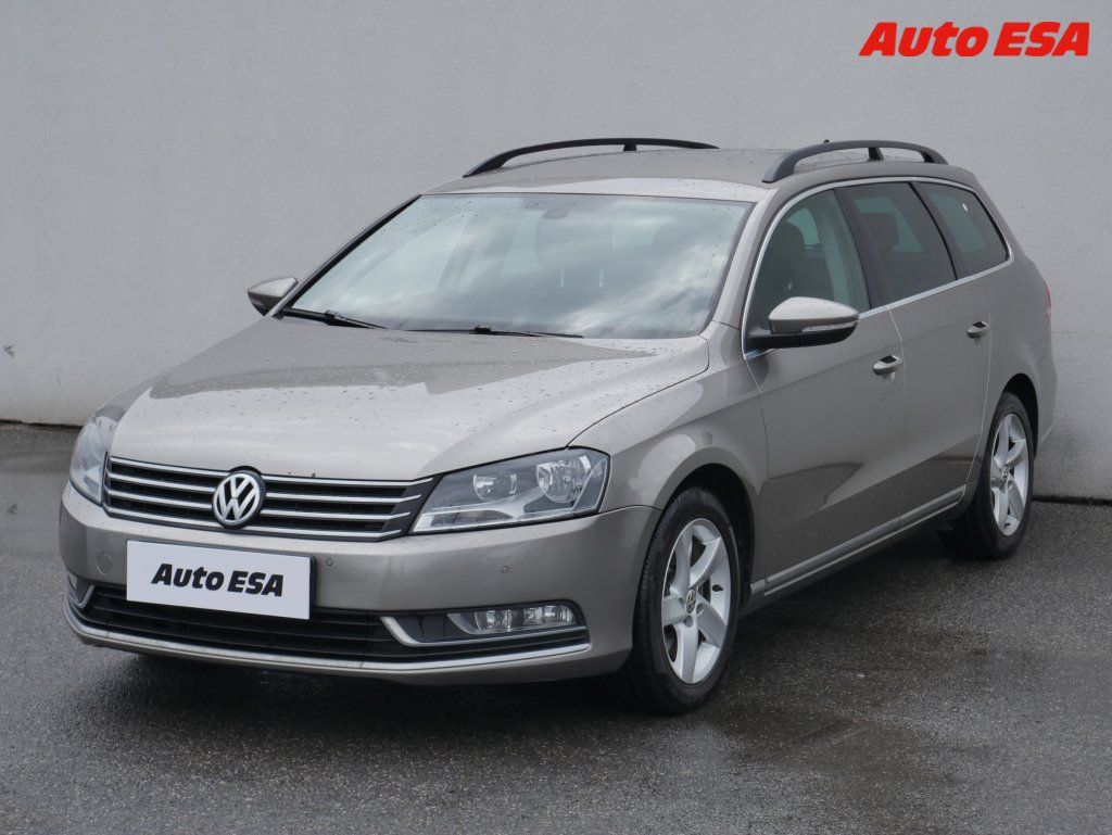 Volkswagen Passat, 1.6TDi - fotka 3