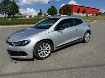 1,4tsi 118kw černý strop