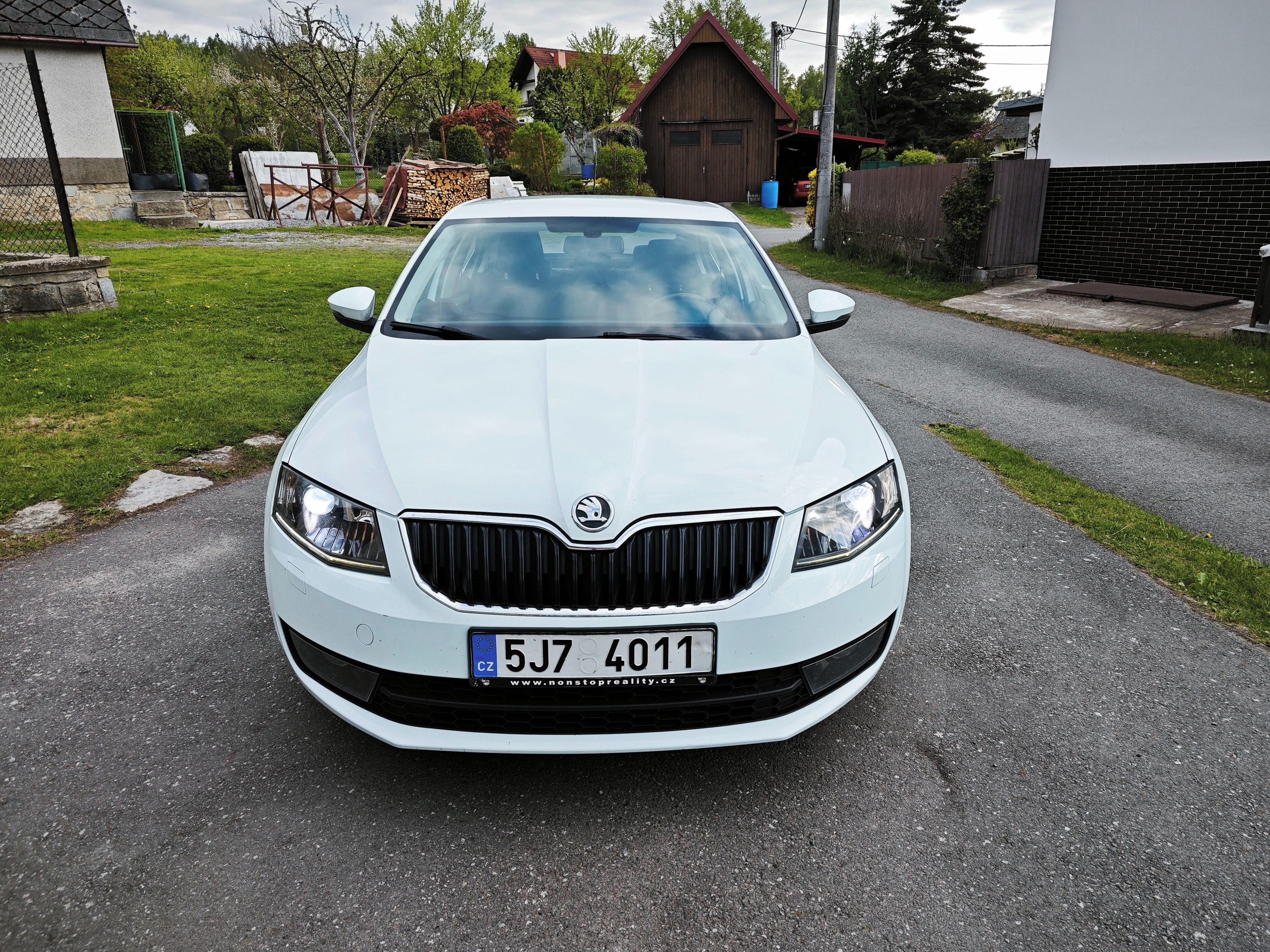 Škoda Octavia, Škoda Octavia, 2.0 TDi, 110 kW - fotka 2