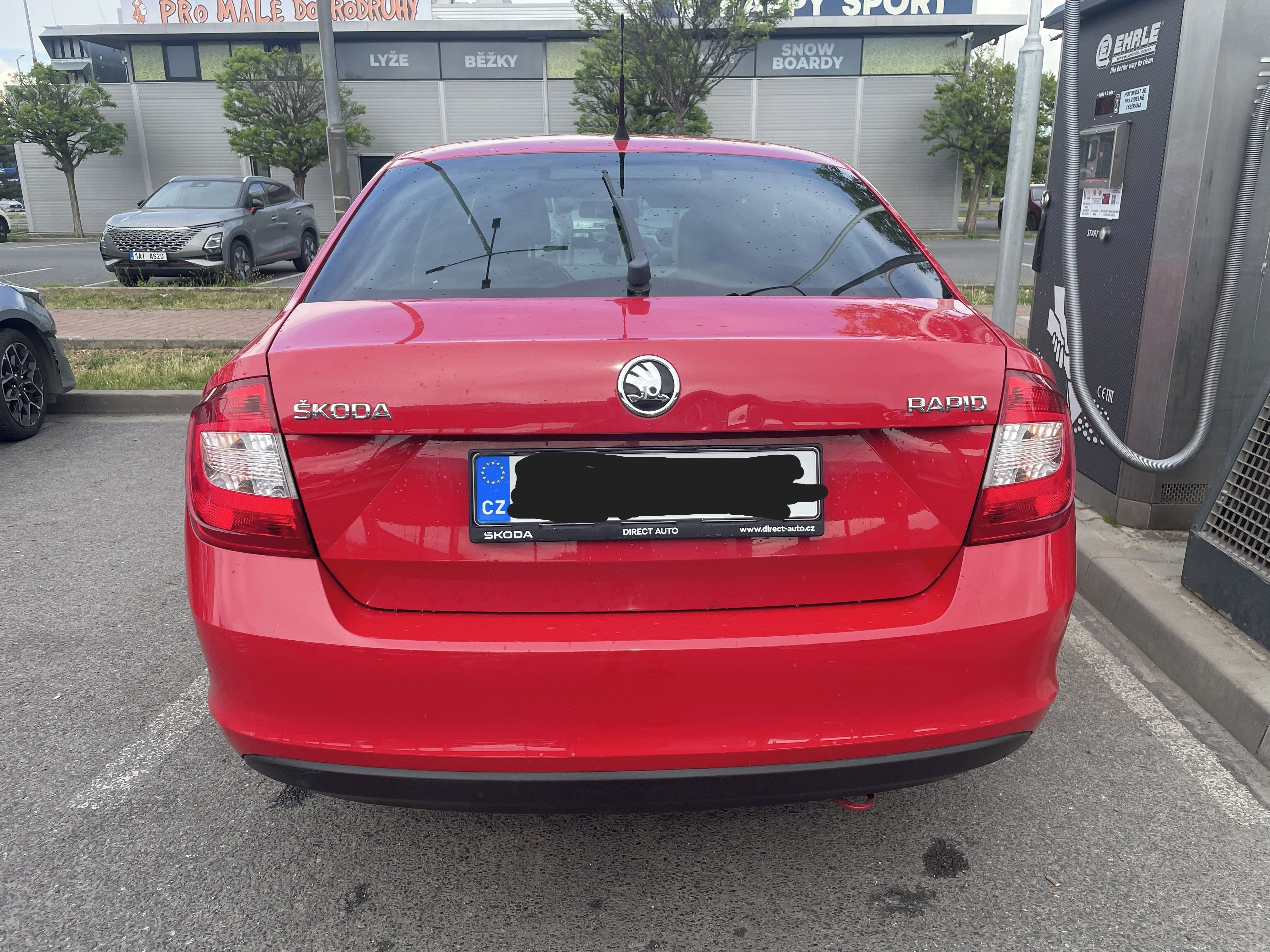 Škoda Rapid, 1.6 TDi, 66 kW - fotka 6
