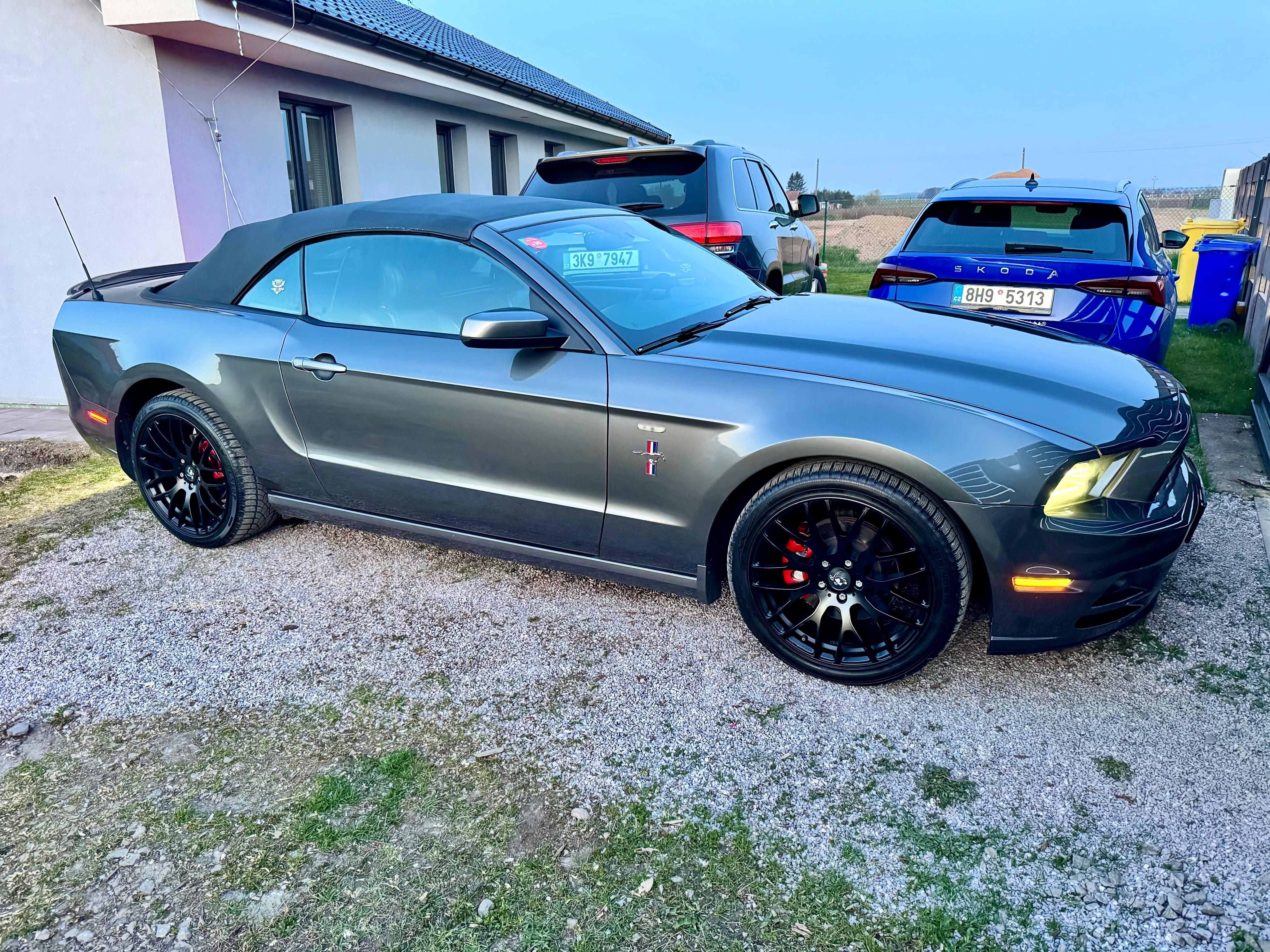 Ford Mustang, Ford Mustang 3.7V6 kabriolet 2 - fotka 4